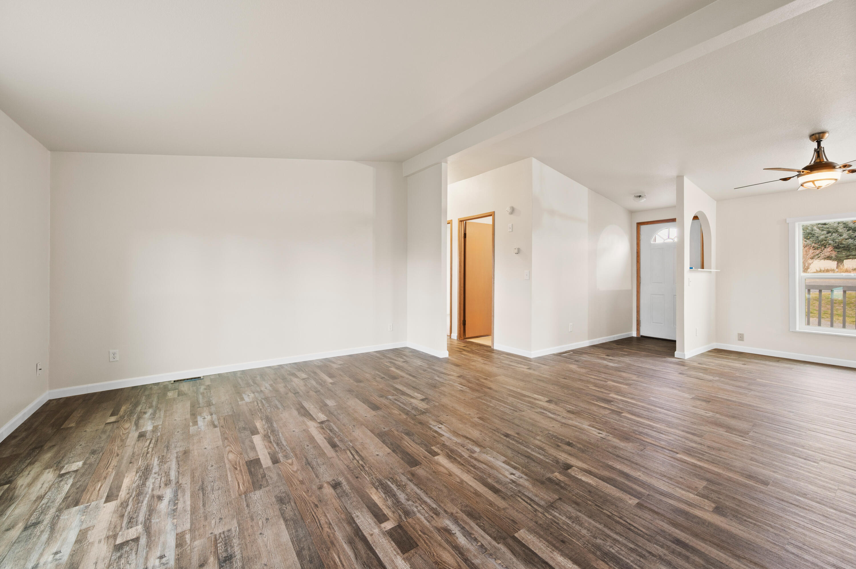 682 SE 10th Street