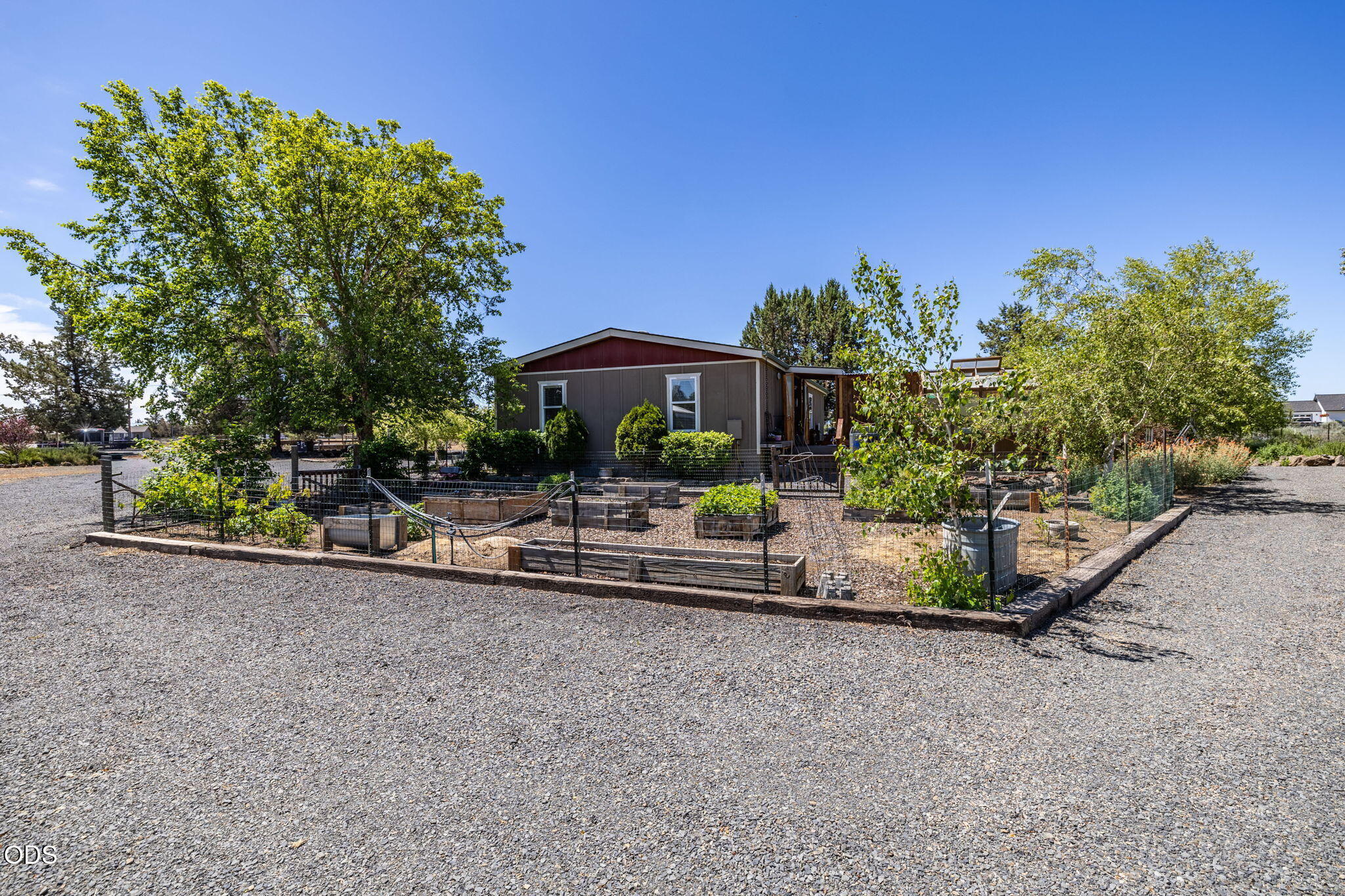 5404 SW Badger Road