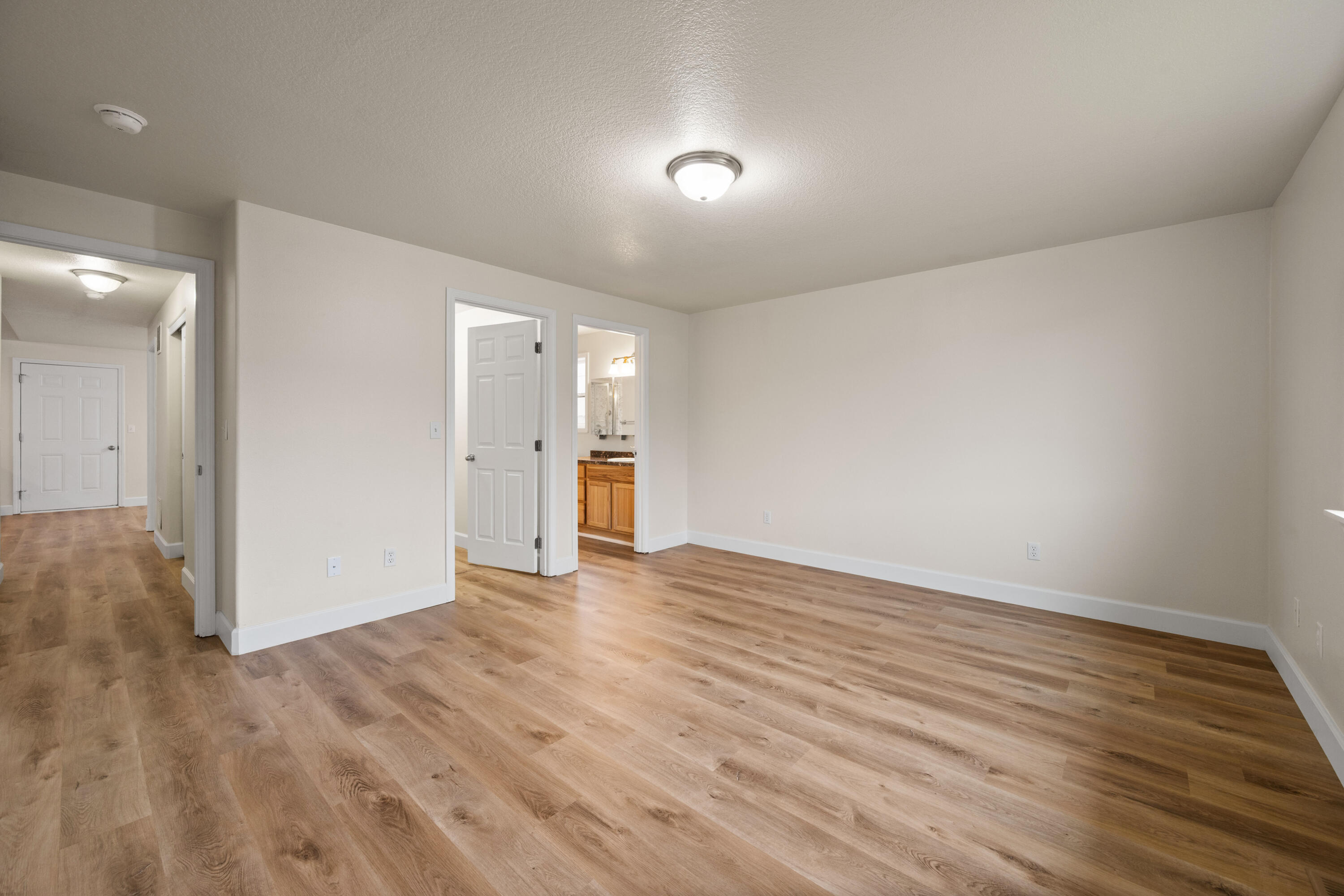583 SE Ponderosa Drive