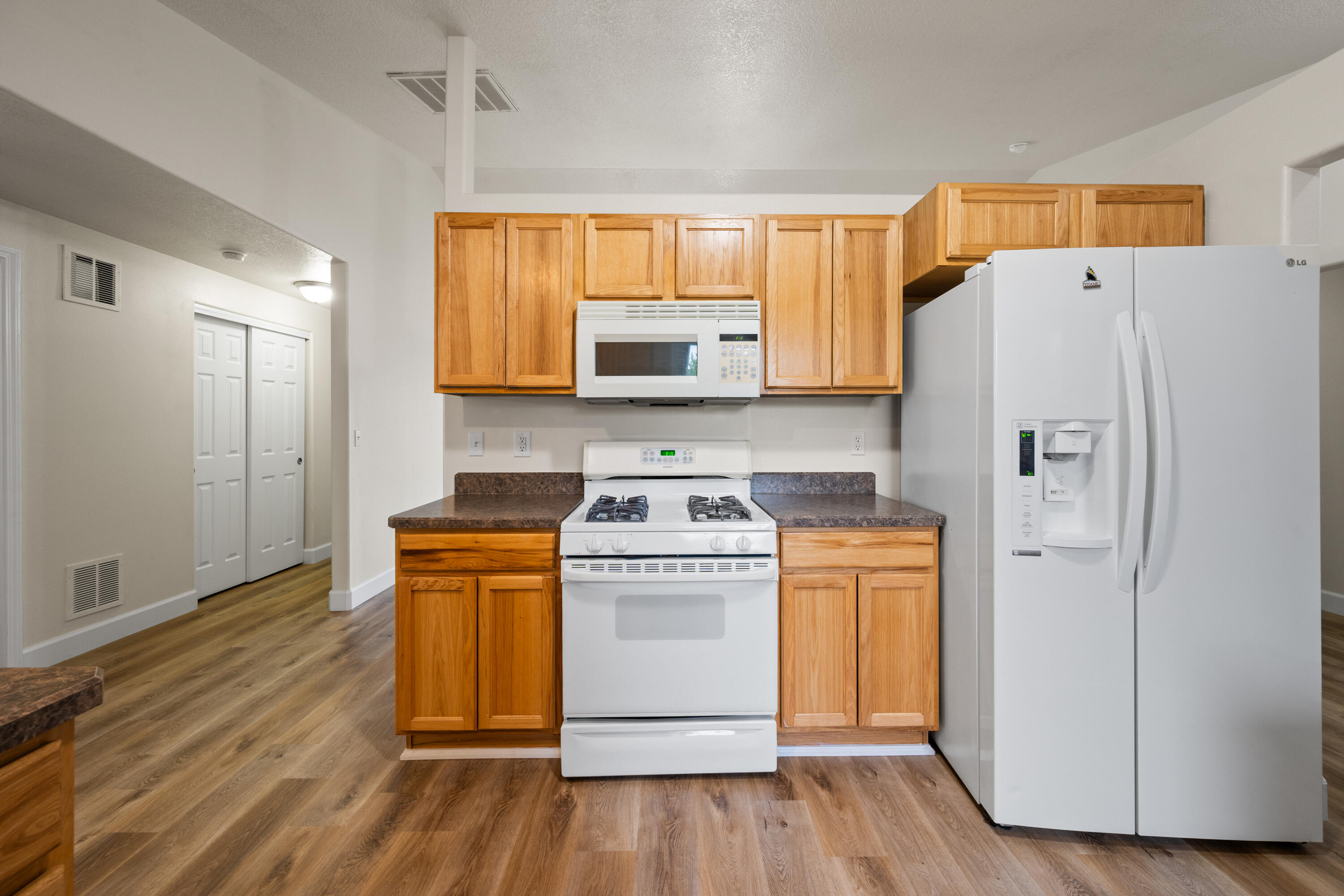 583 SE Ponderosa Drive