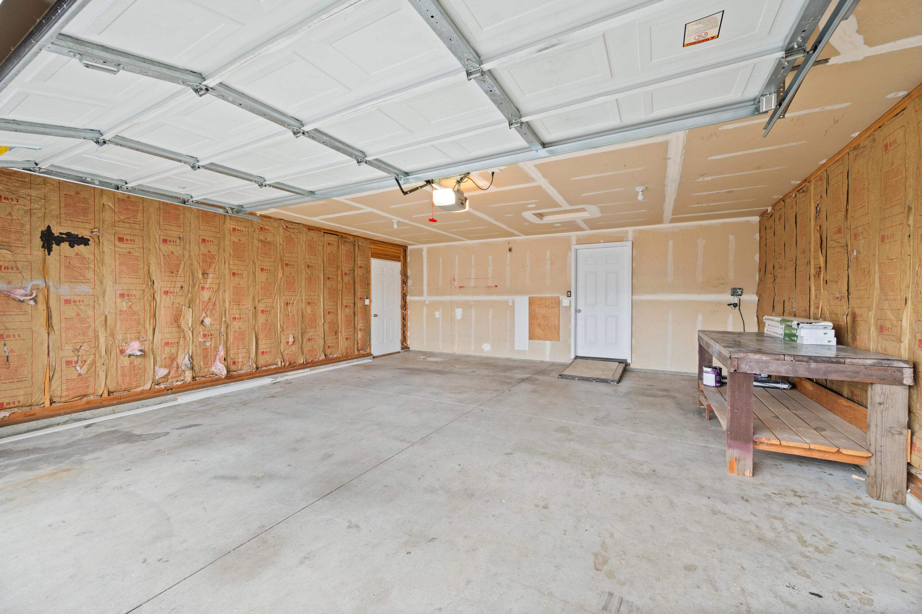 583 SE Ponderosa Drive