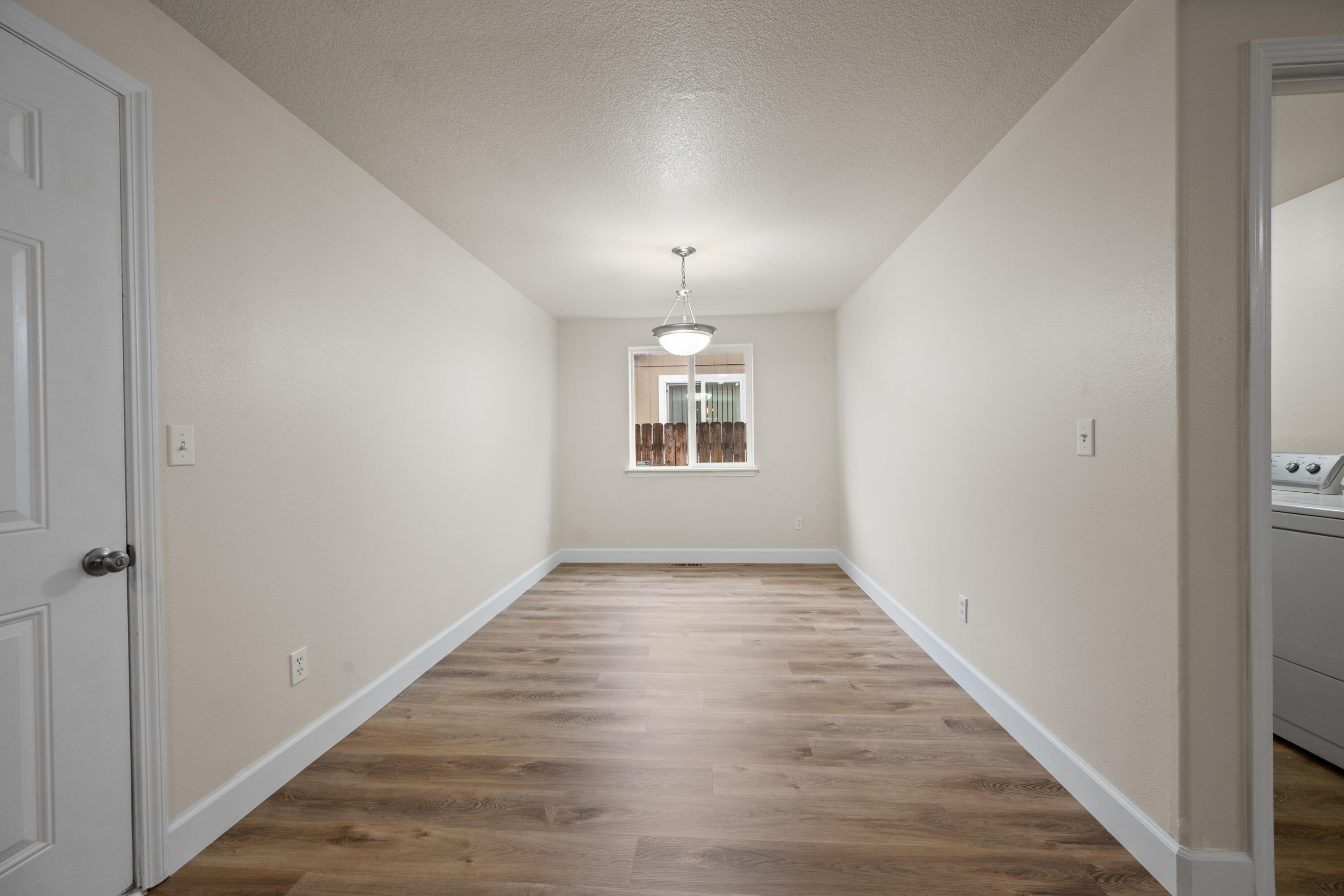 583 SE Ponderosa Drive