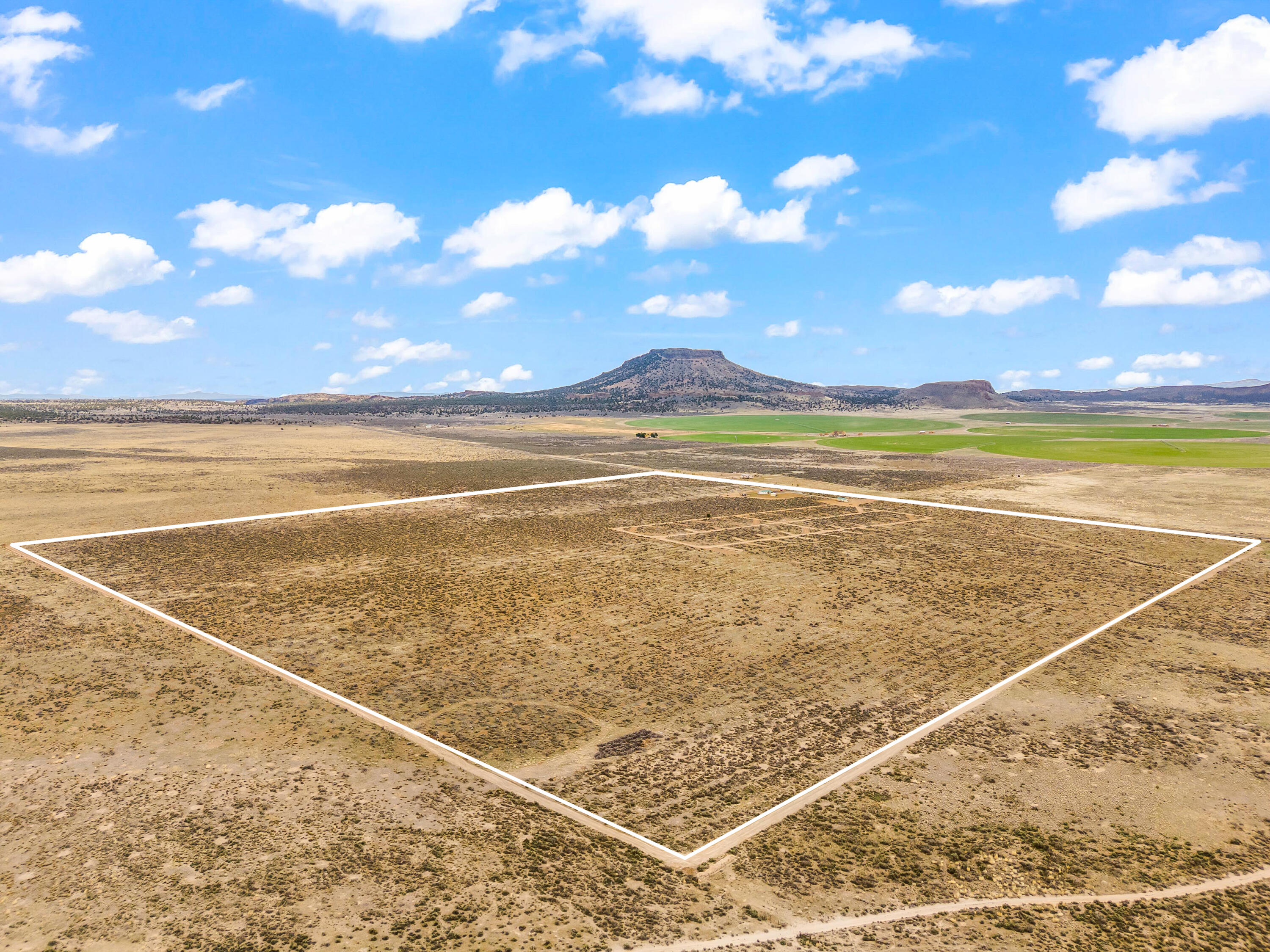 53476 Arrow Gap Road