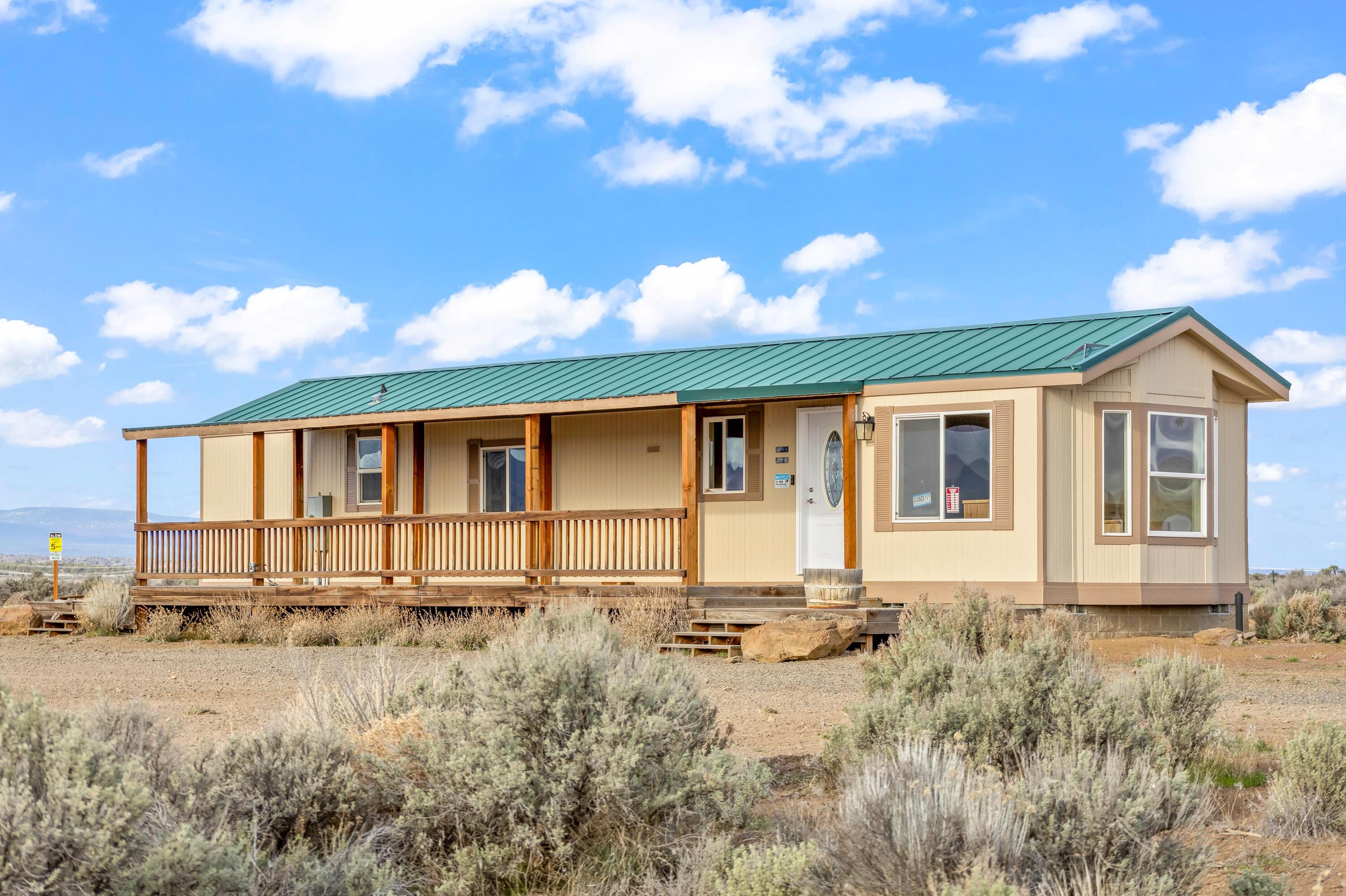 53476 Arrow Gap Road