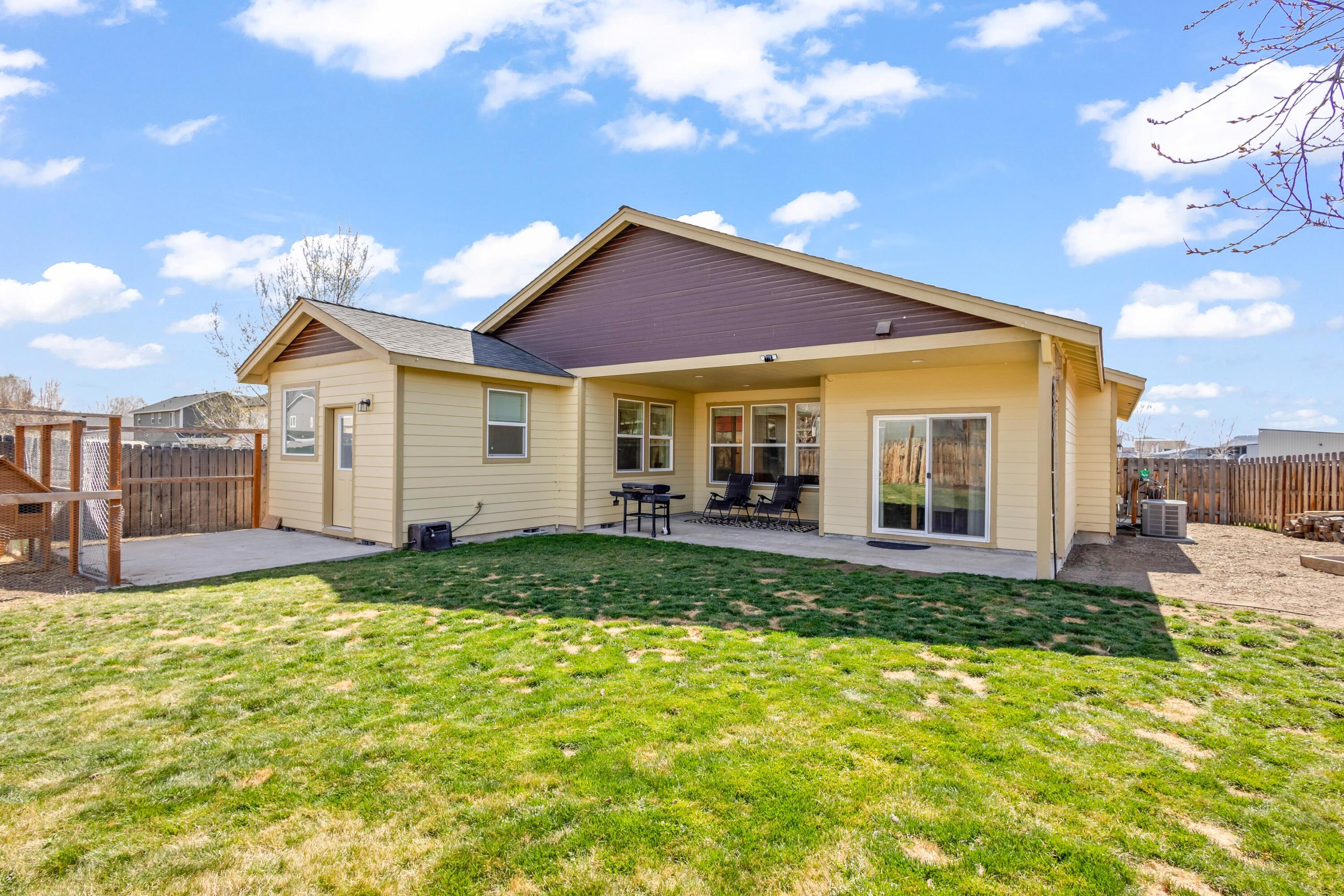 389 NE Black Bear Street