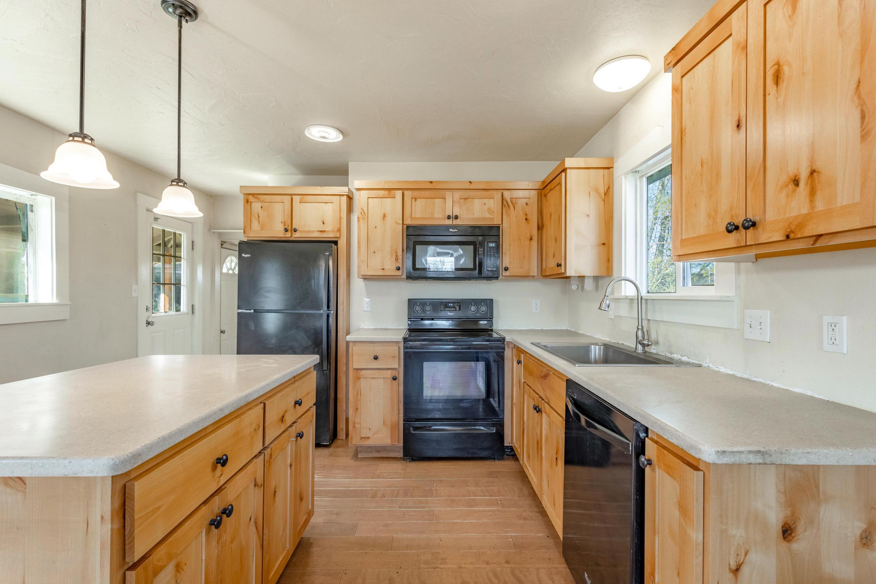 342 SE 7th Street
