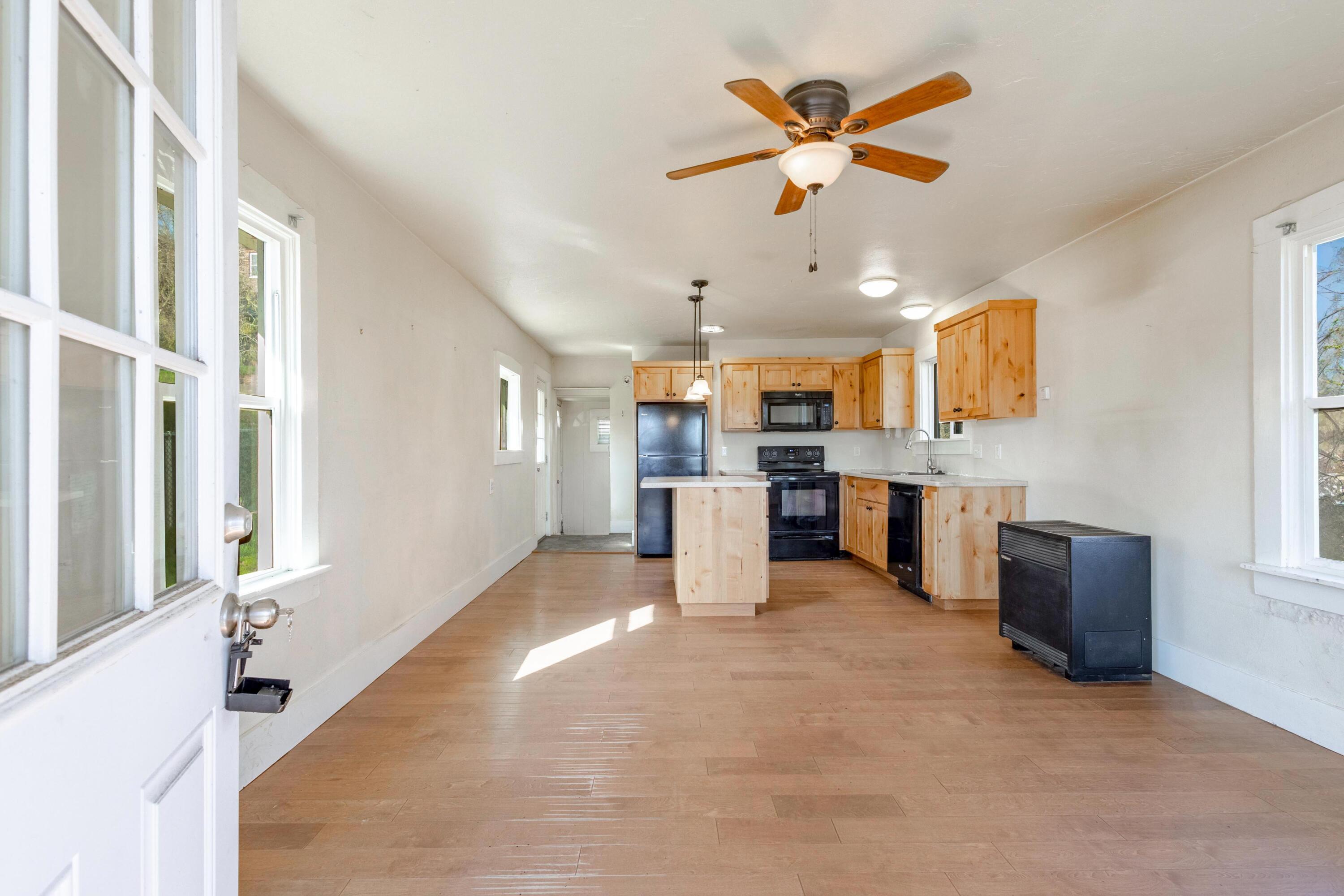 342 SE 7th Street
