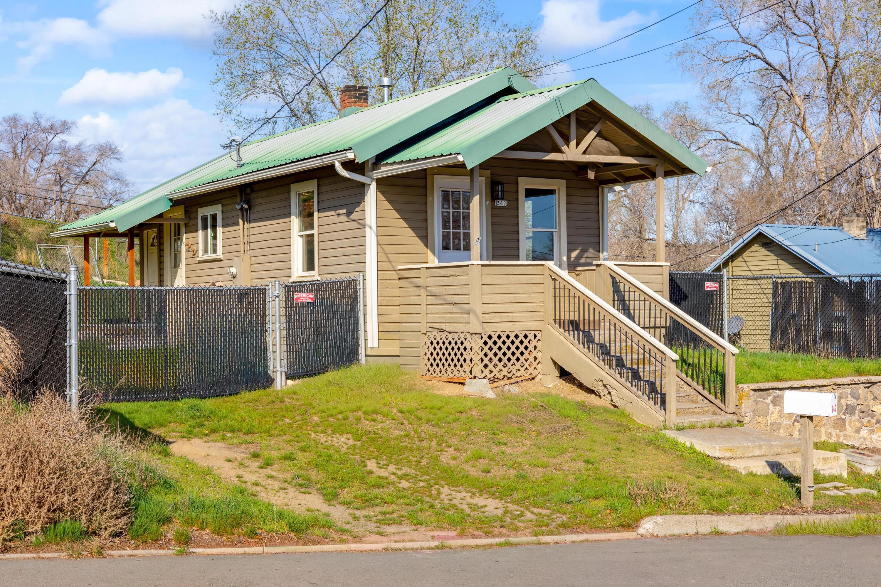 342 SE 7th Street