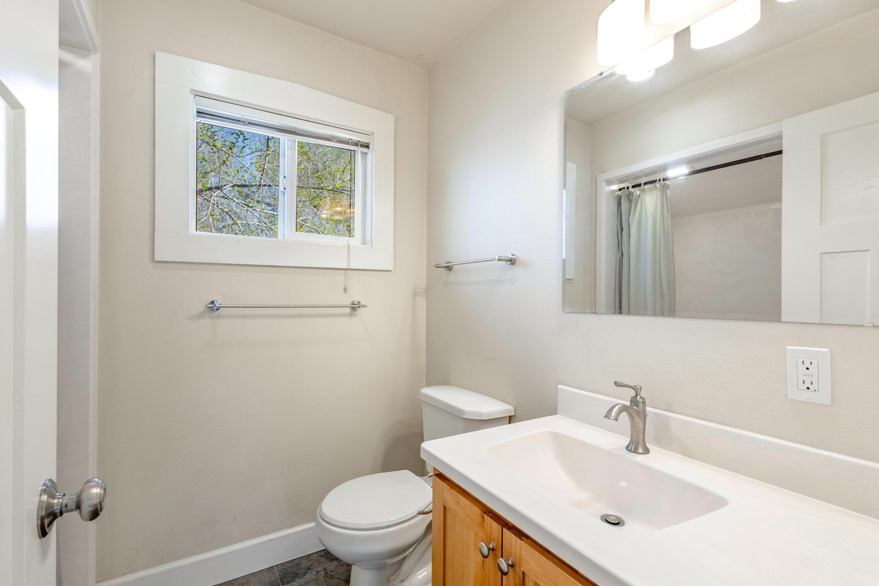 342 SE 7th Street