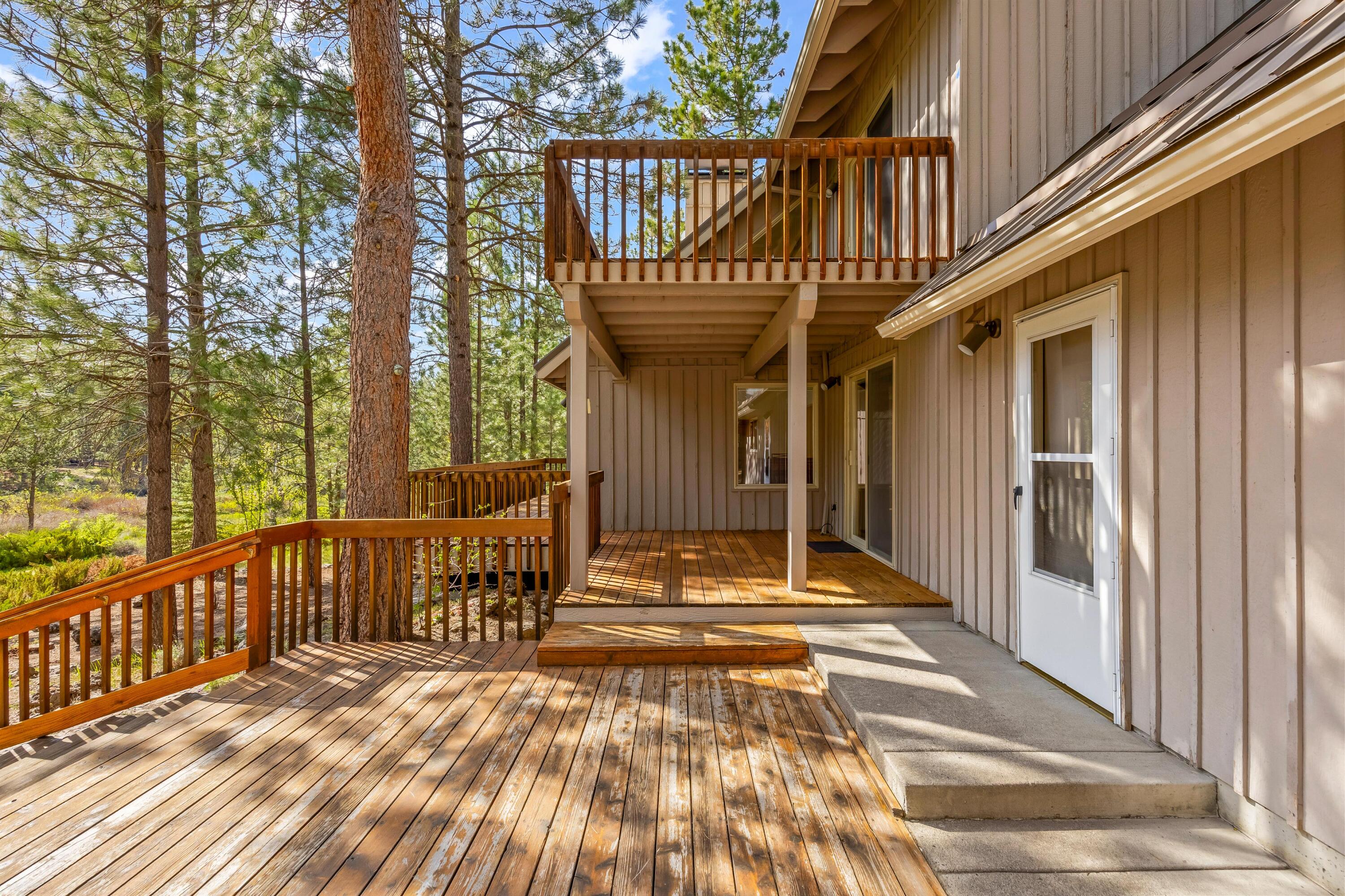 53531 Kokanee Way