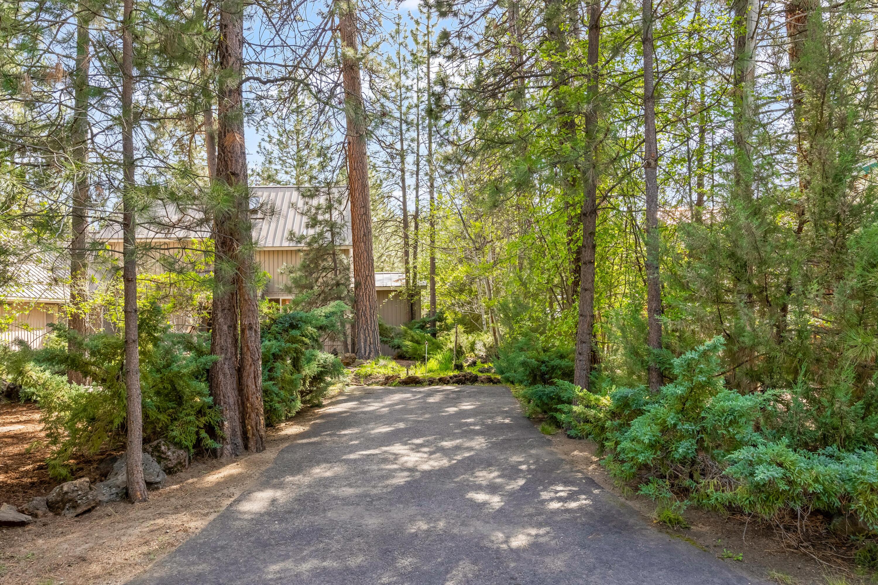 53531 Kokanee Way