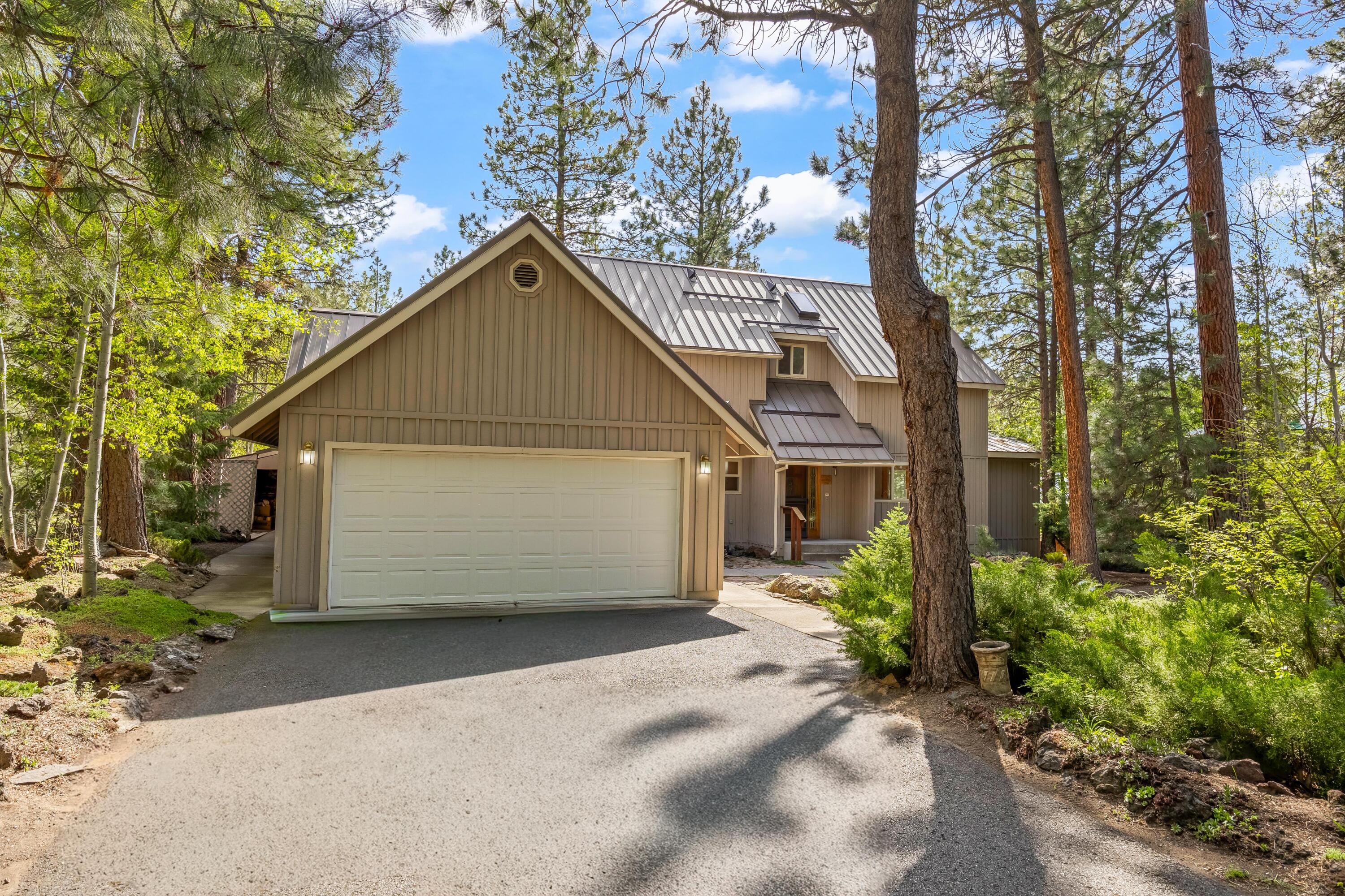 53531 Kokanee Way