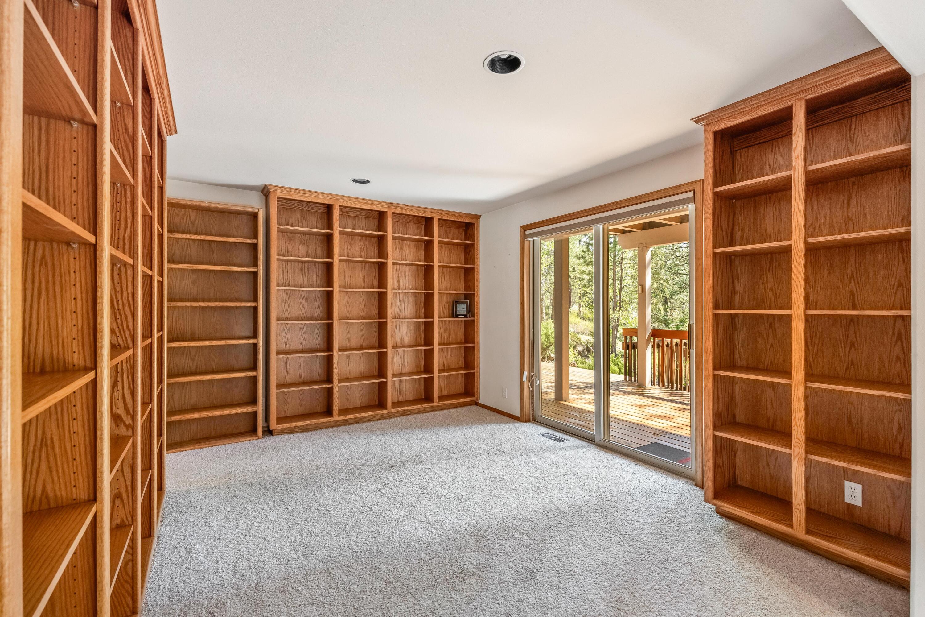 53531 Kokanee Way