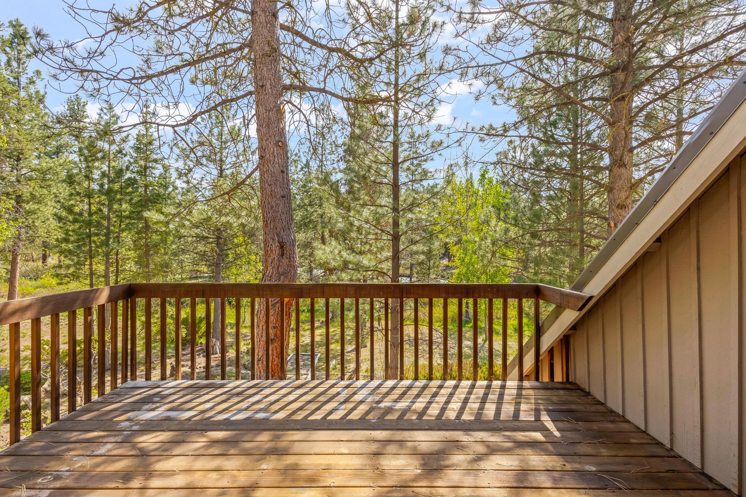 53531 Kokanee Way