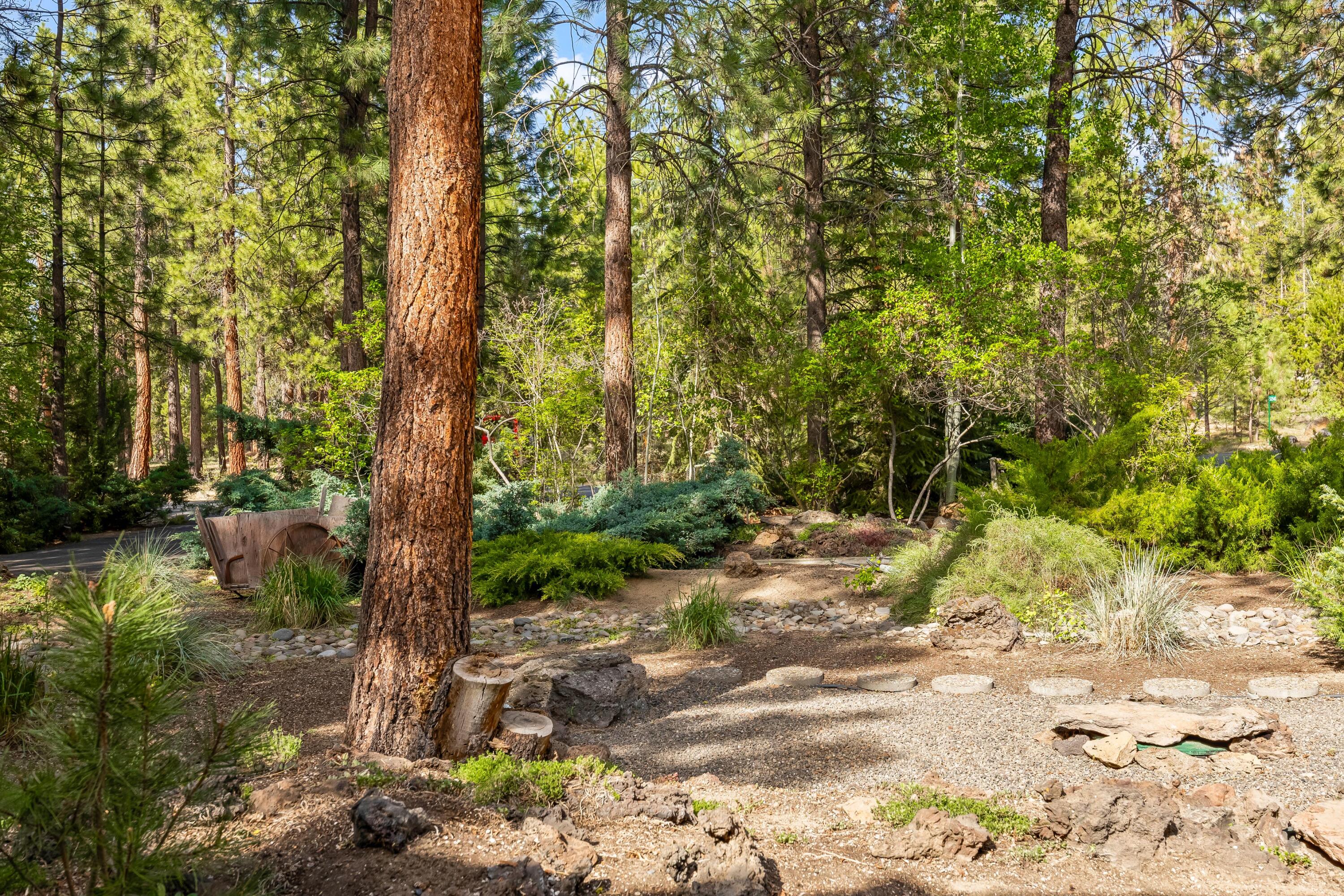 53531 Kokanee Way