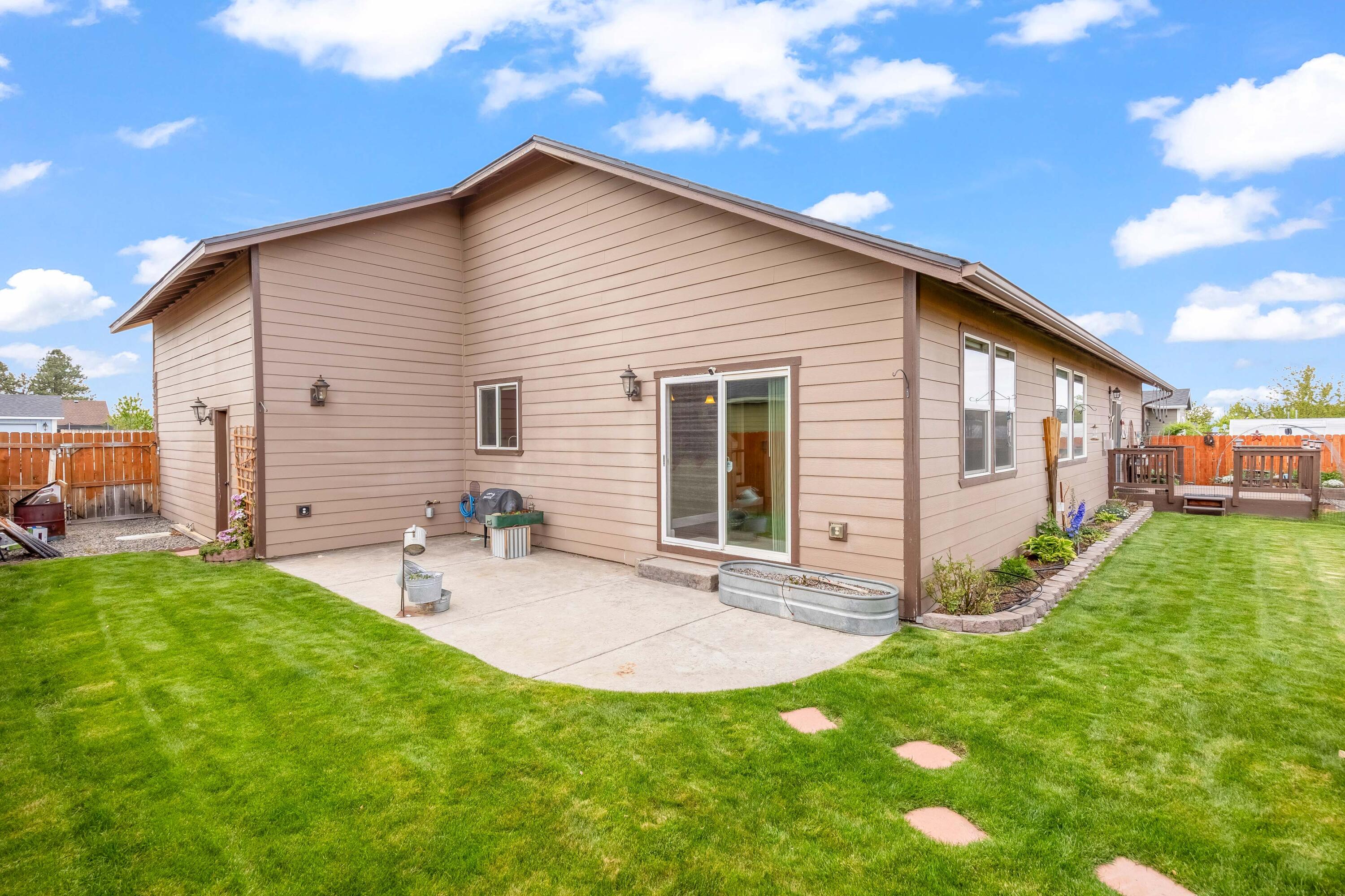 570 Mountain Ridge Drive