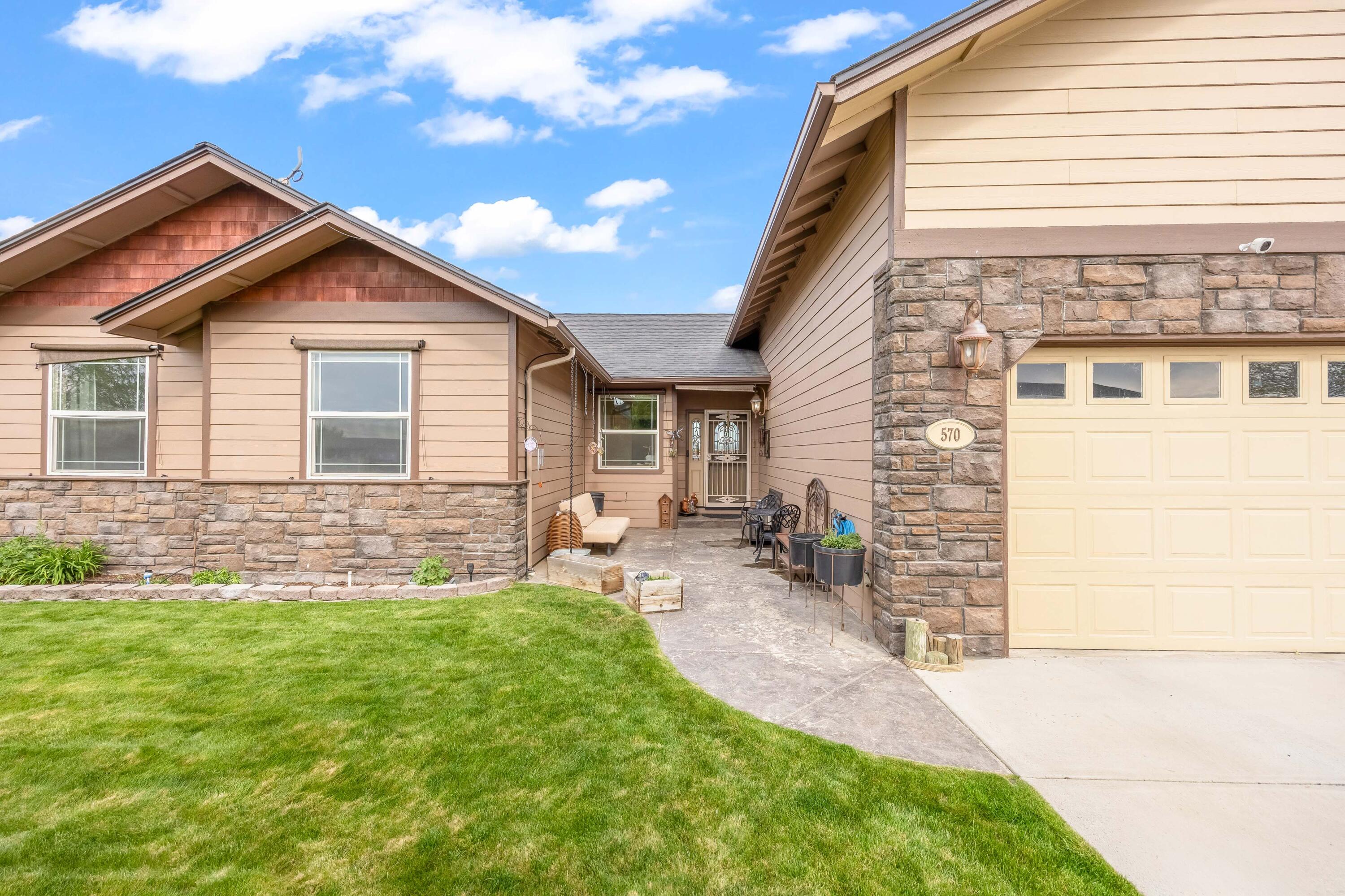 570 Mountain Ridge Drive