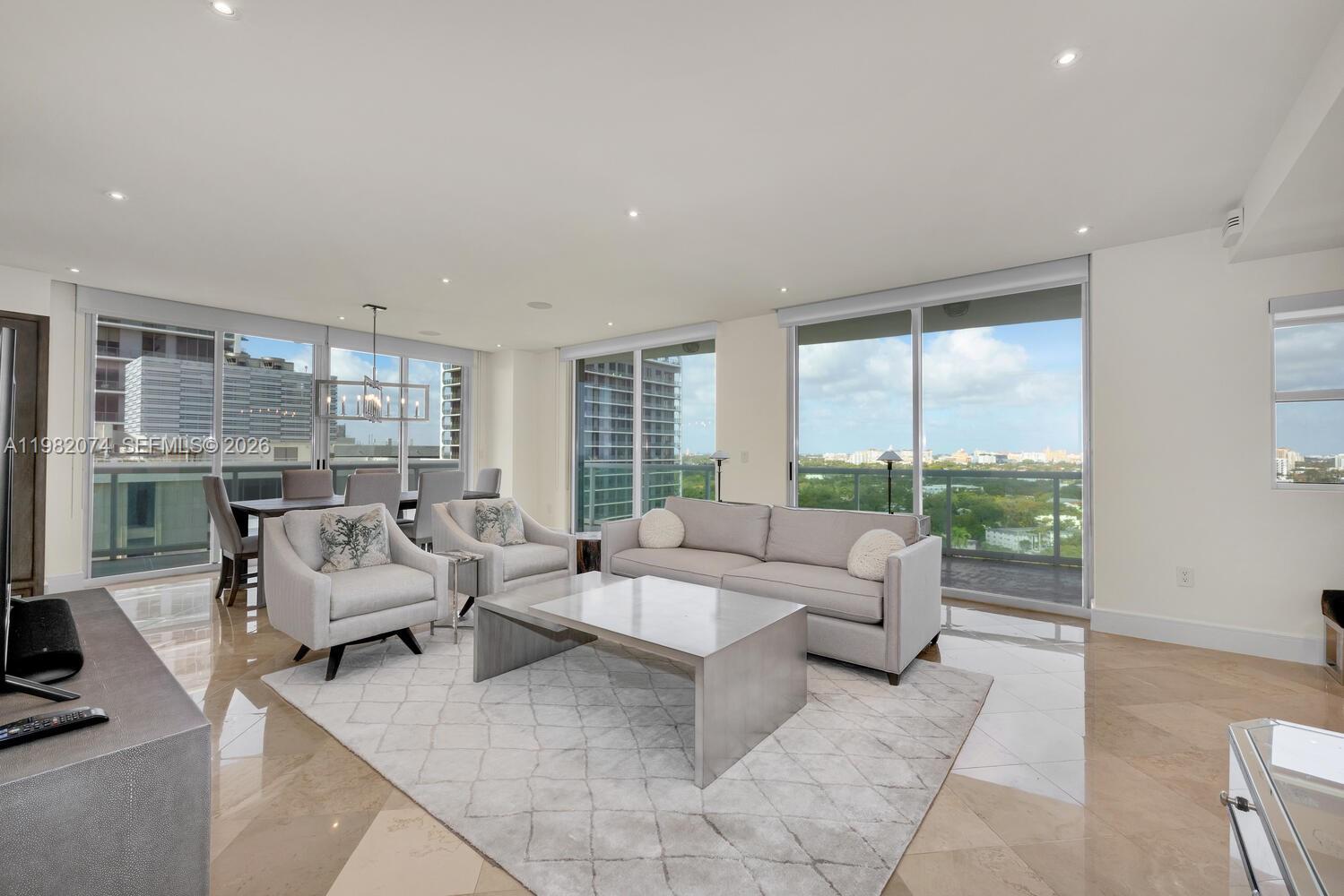 2645 S Bayshore Dr # 1802