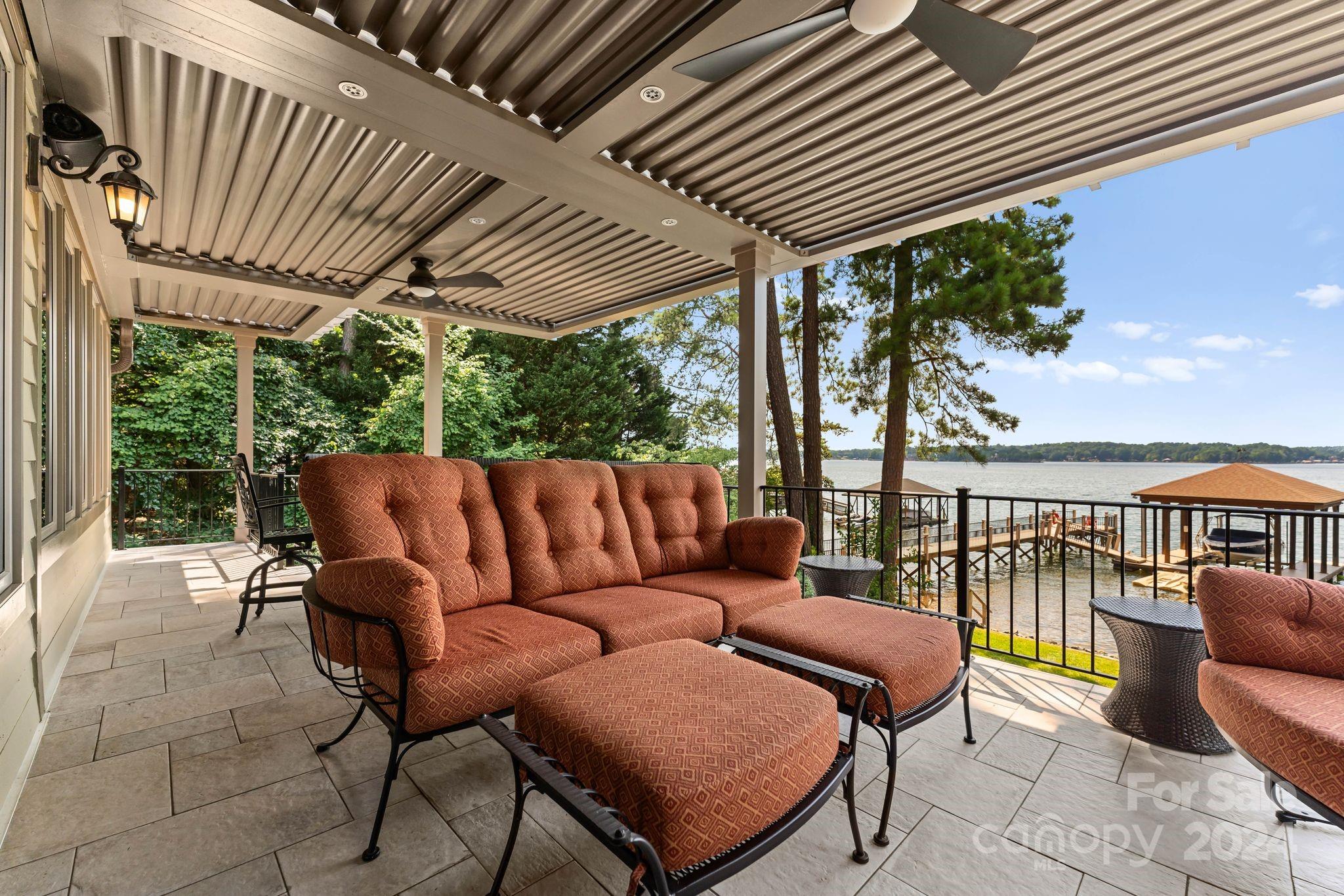 112 Claiborne Drive