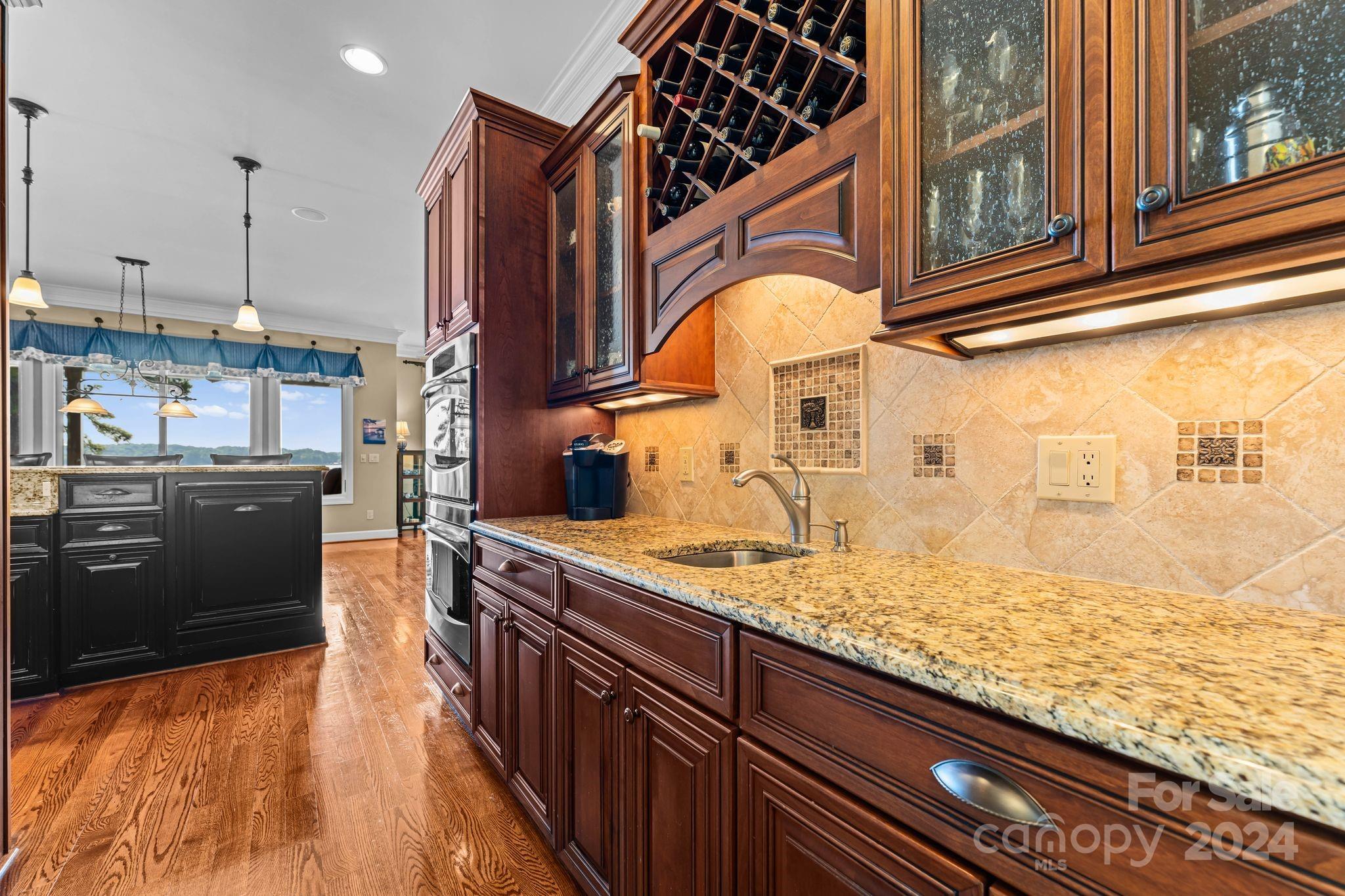 112 Claiborne Drive