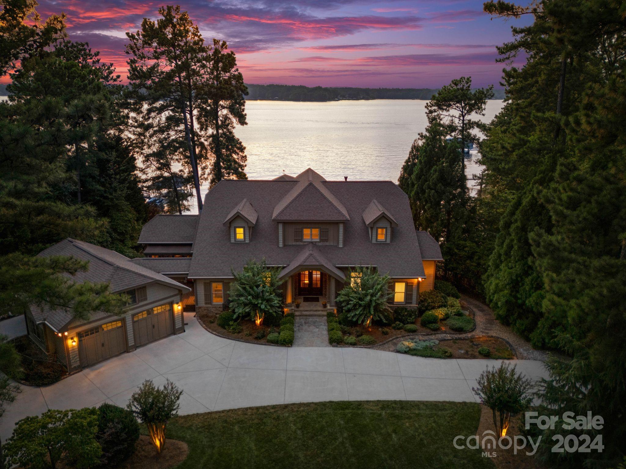 112 Claiborne Drive