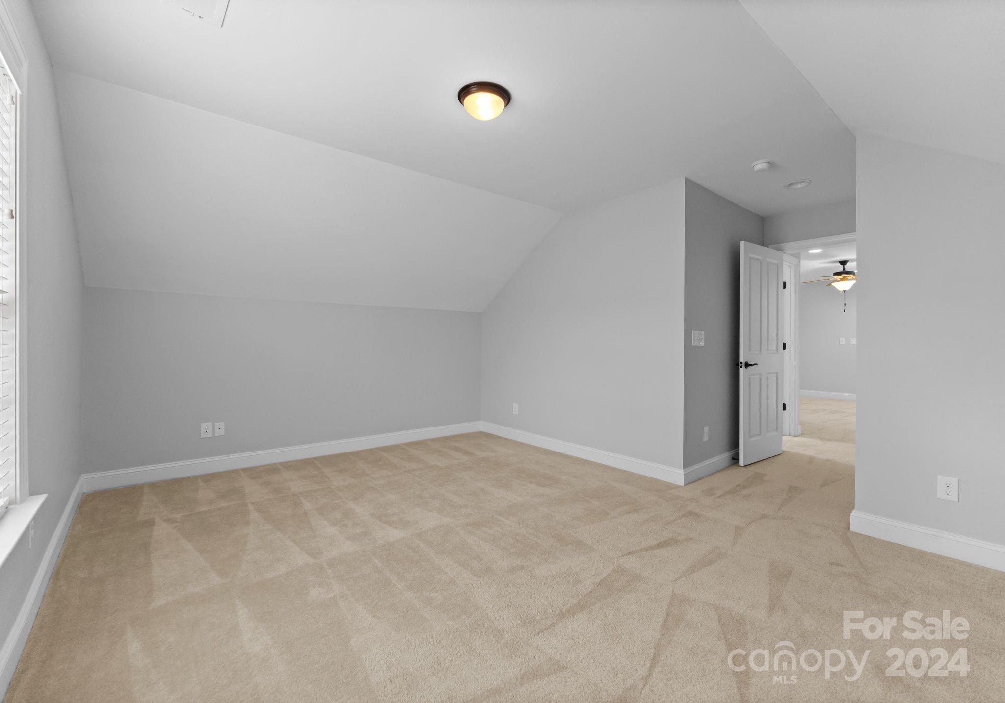 154 Valleymist Lane