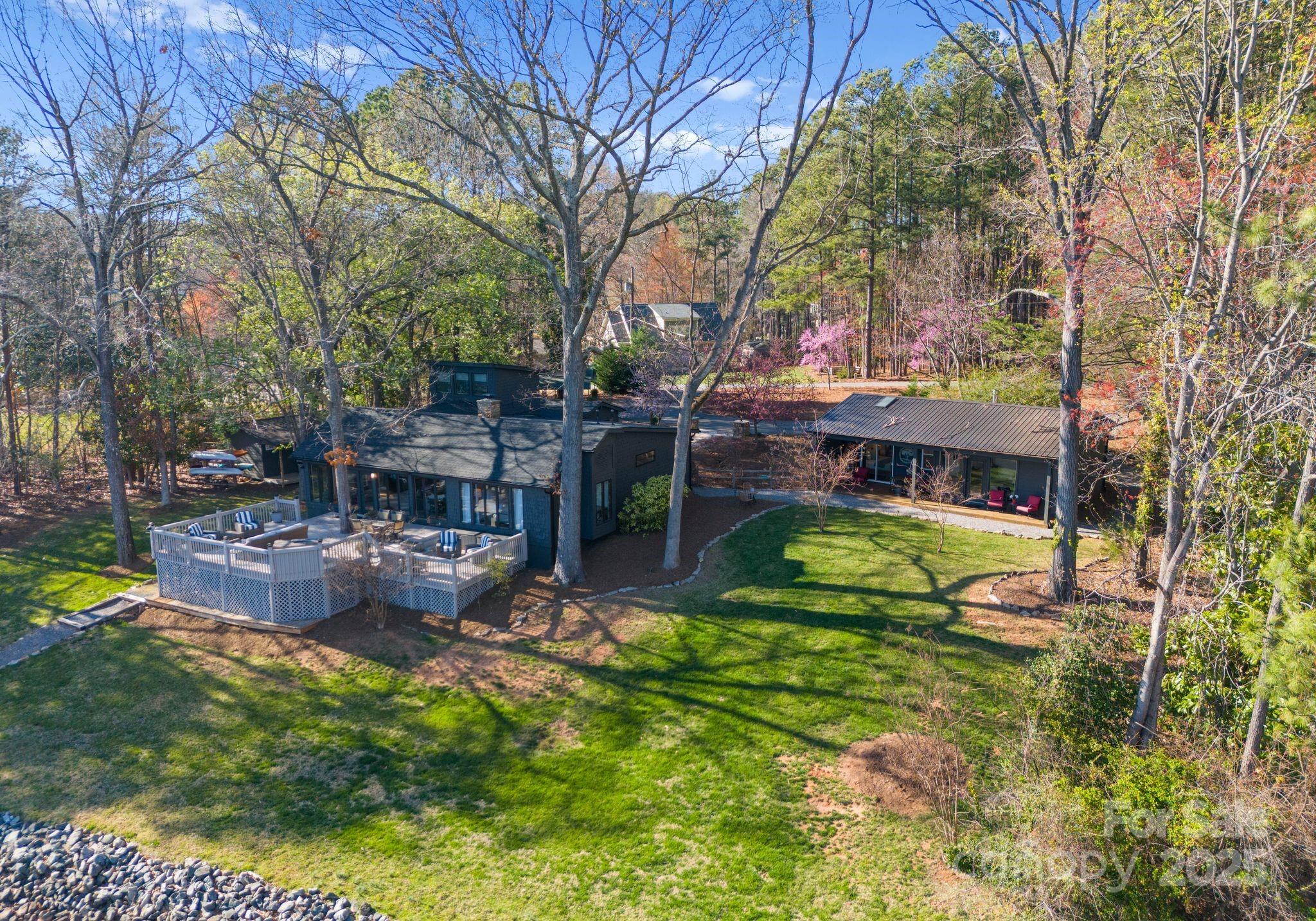 125 Chestnut Tree Road