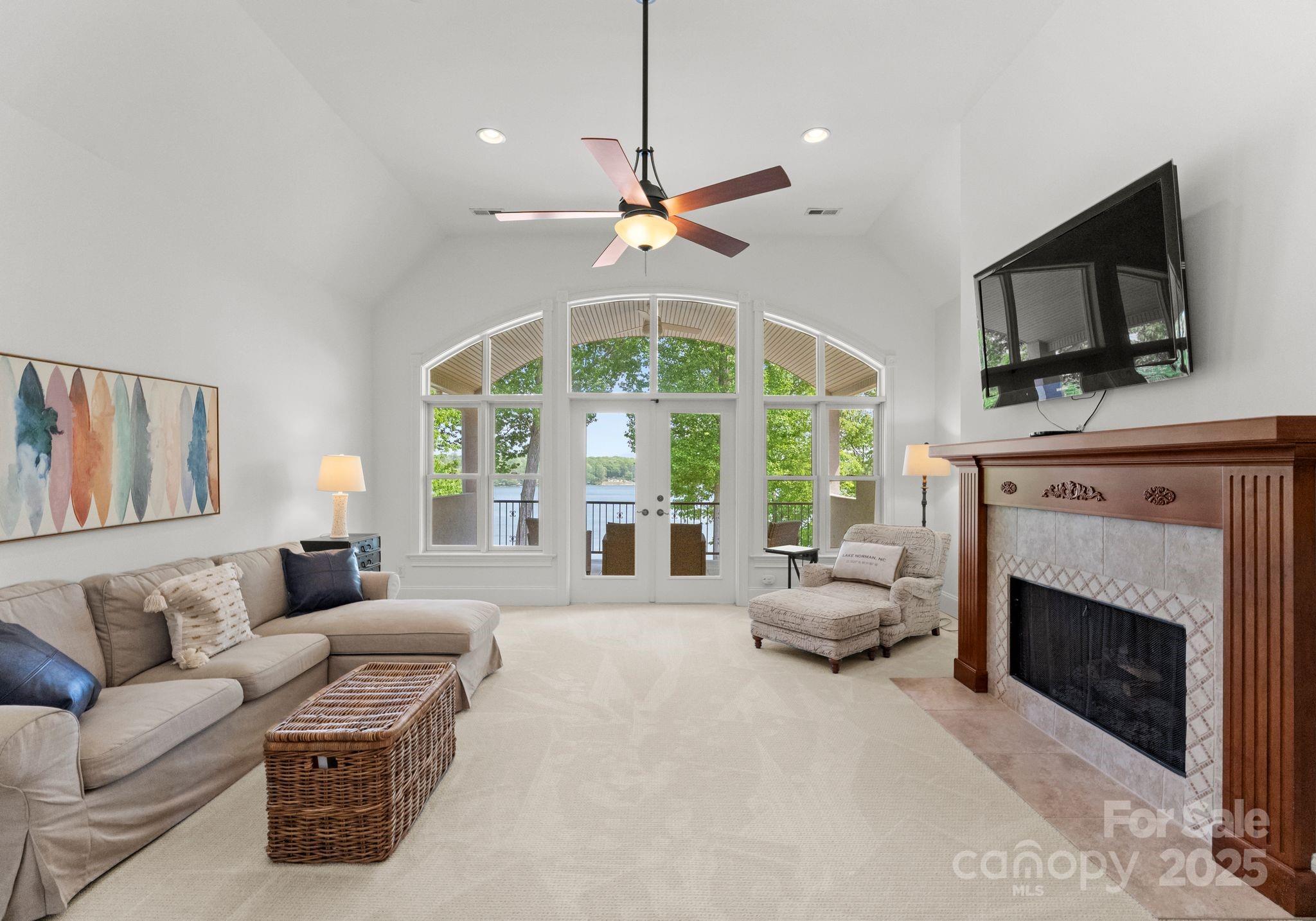 1328 Astoria Parkway