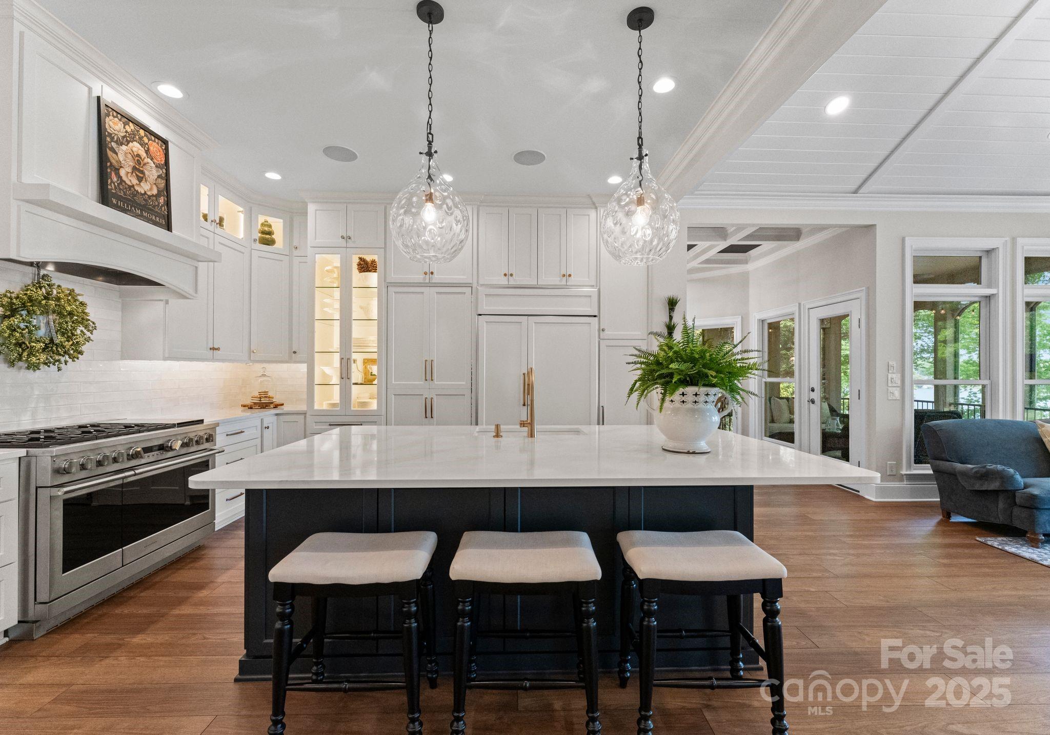 1328 Astoria Parkway