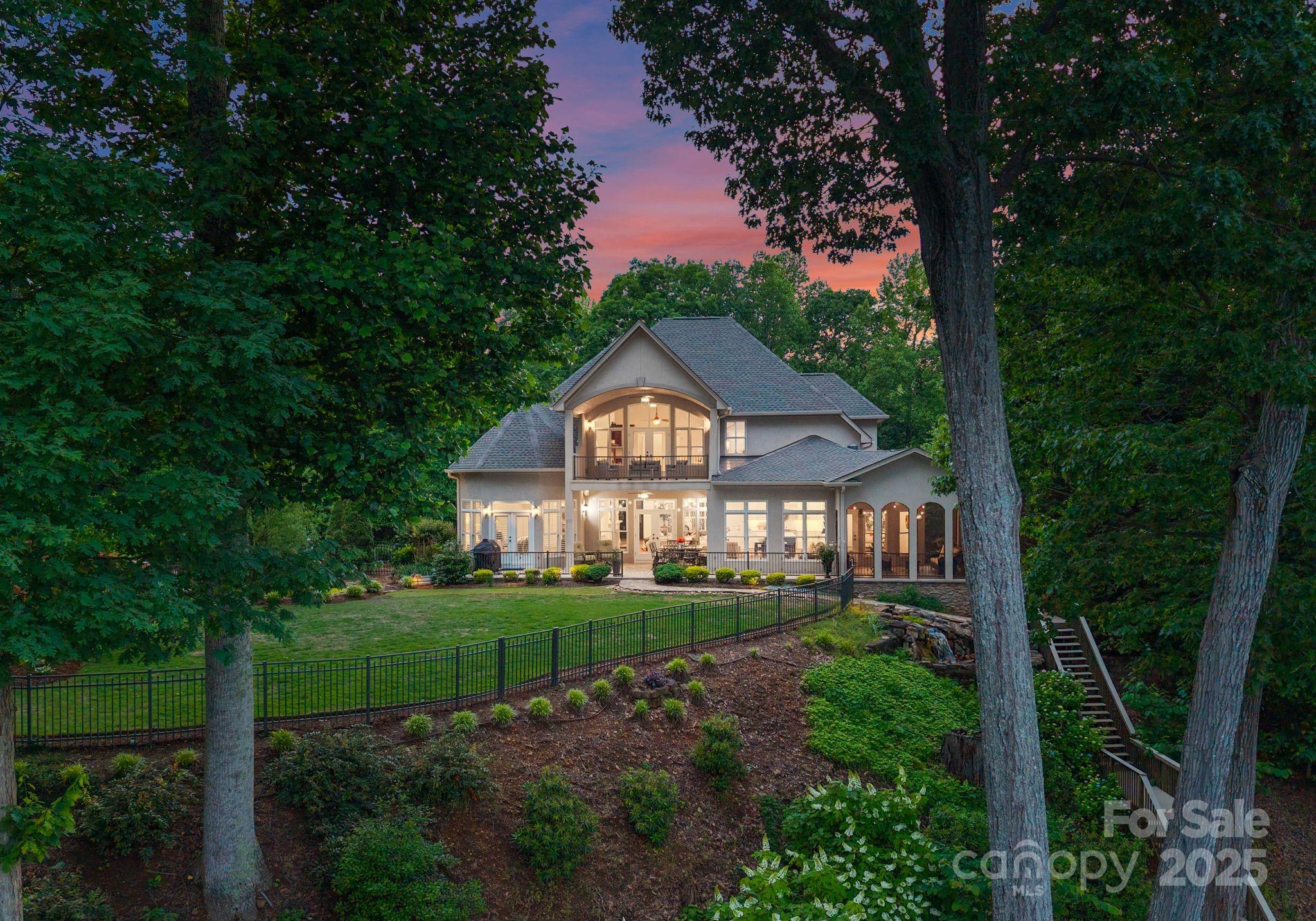 1328 Astoria Parkway