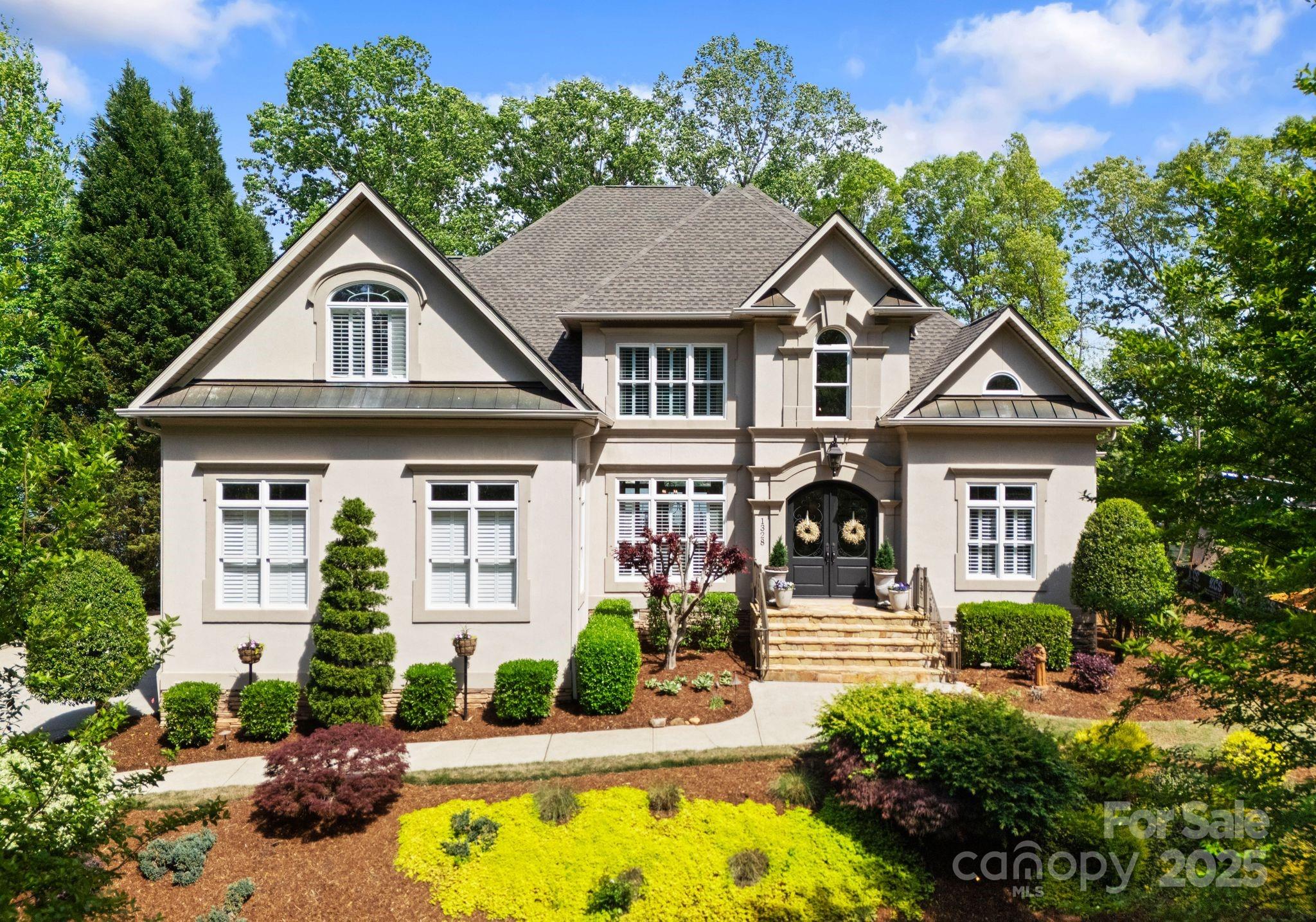 1328 Astoria Parkway