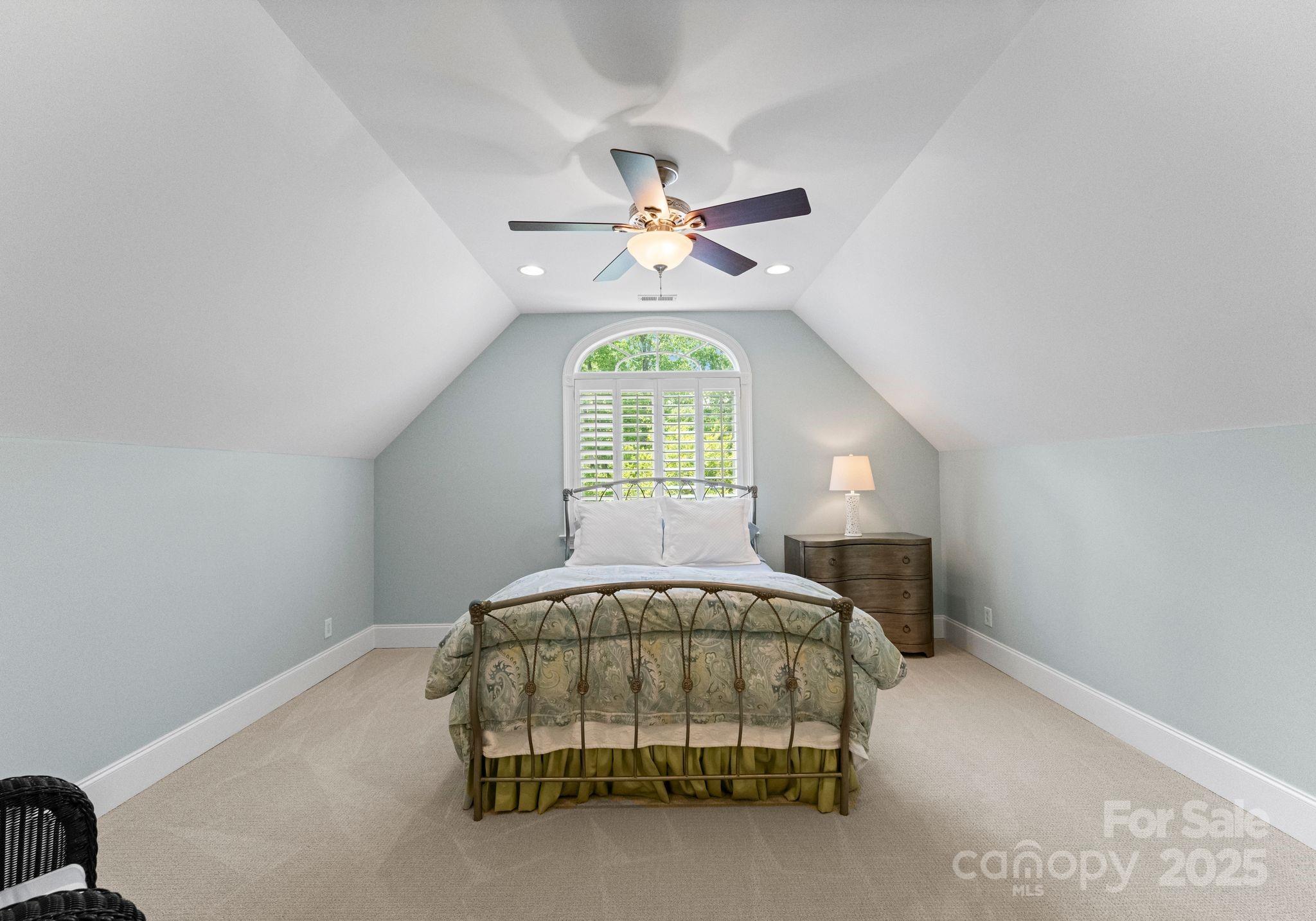 1328 Astoria Parkway