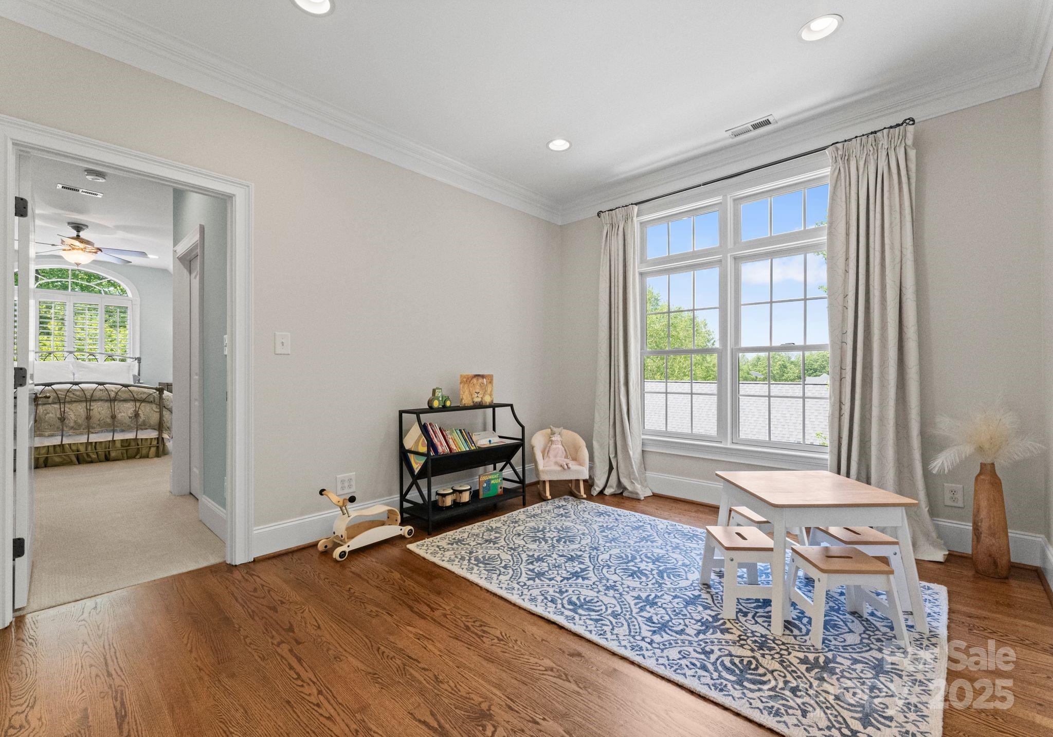 1328 Astoria Parkway