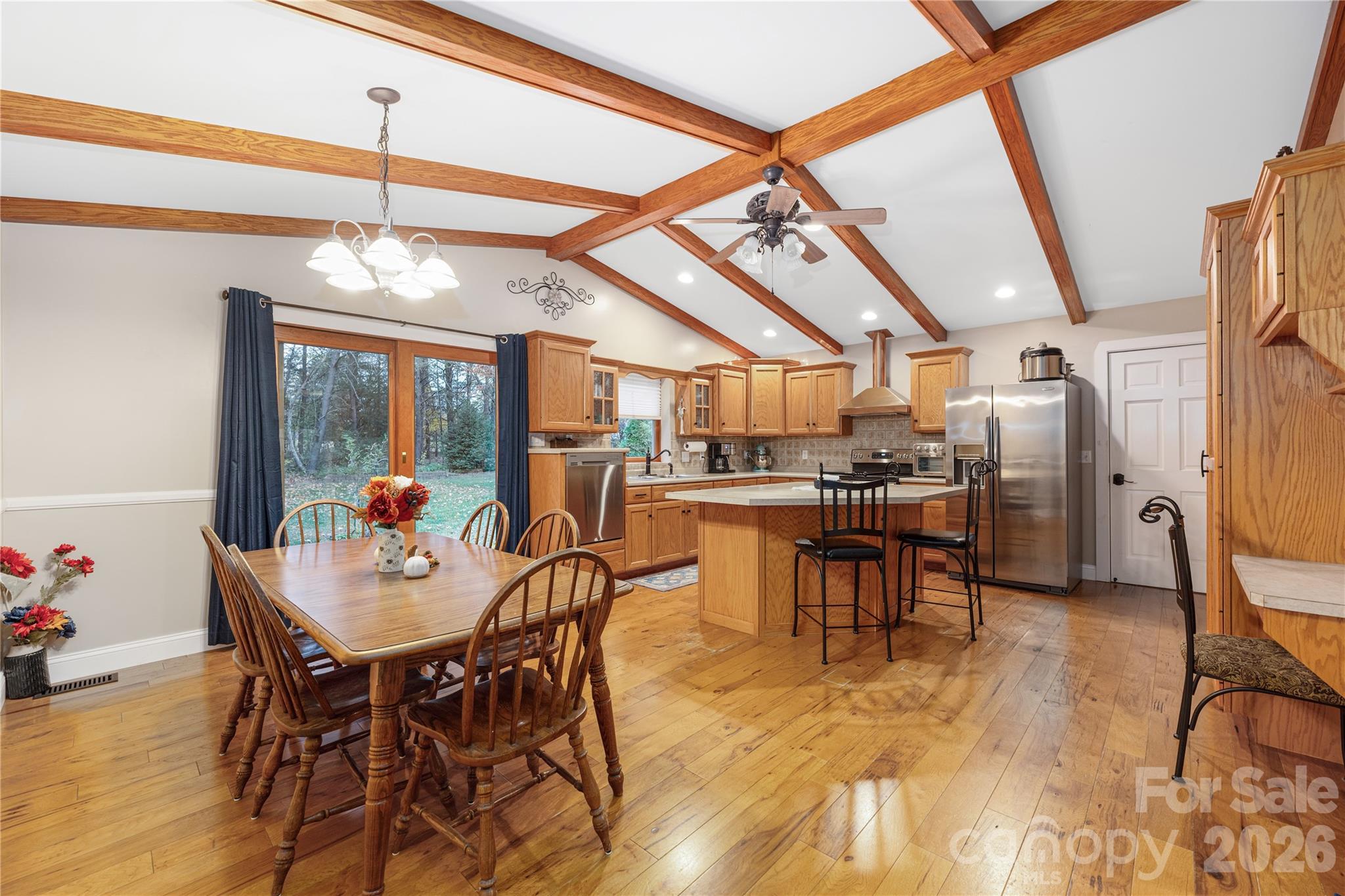2174 Lynmore Drive