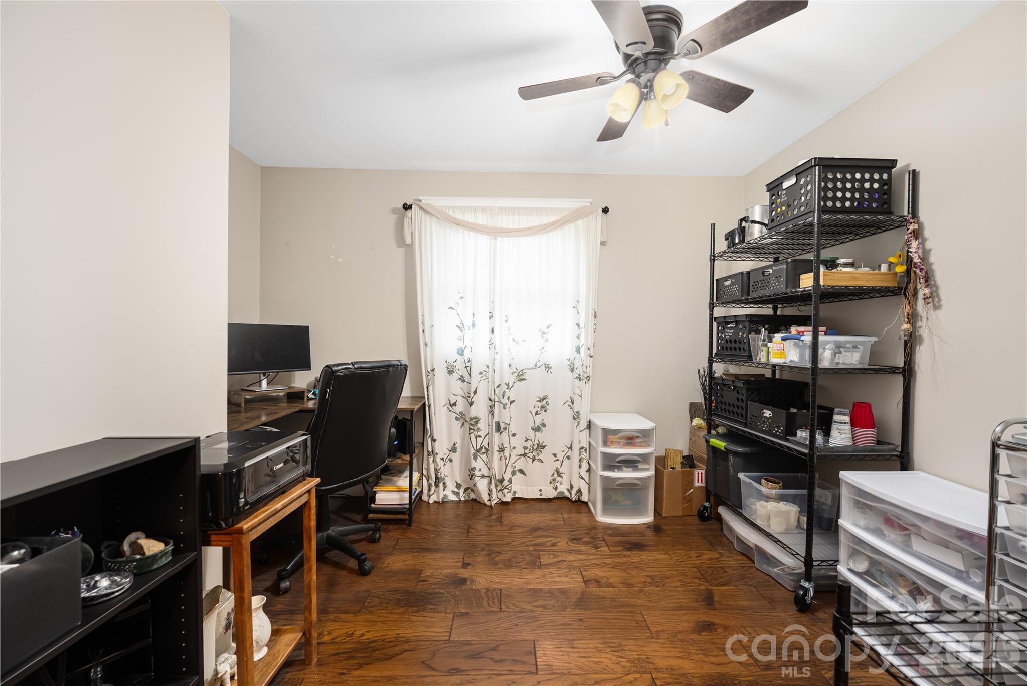 2174 Lynmore Drive