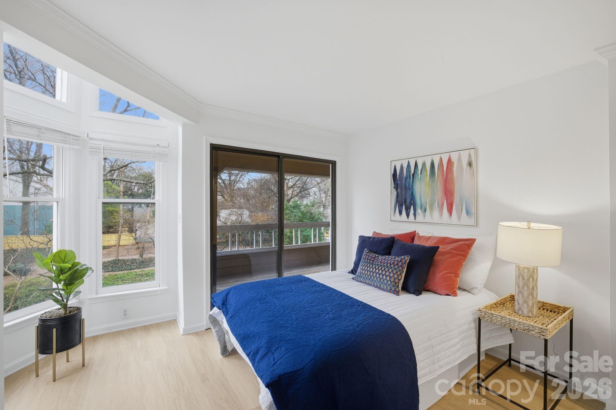 413 W 8th Street