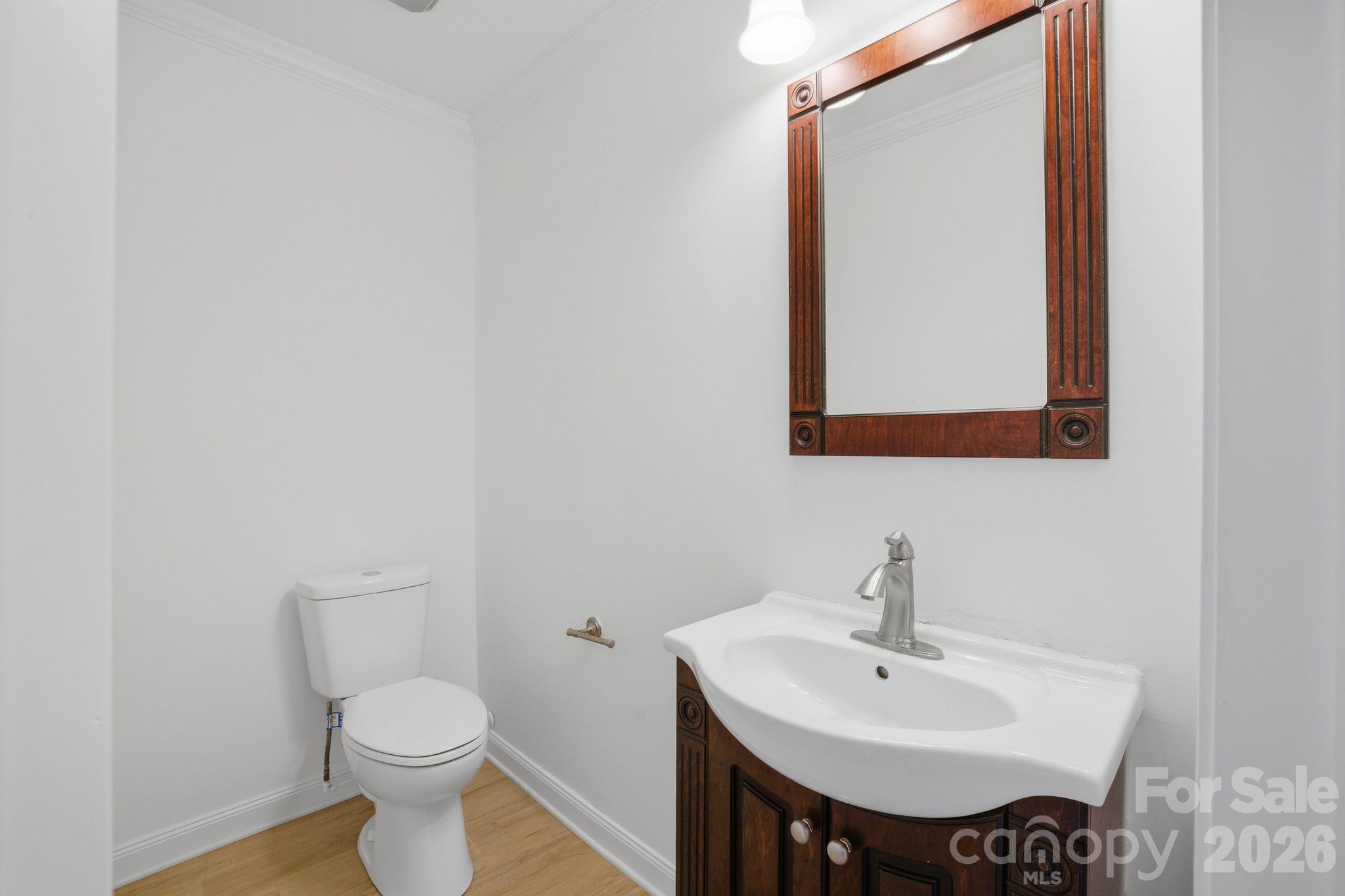 413 W 8th Street