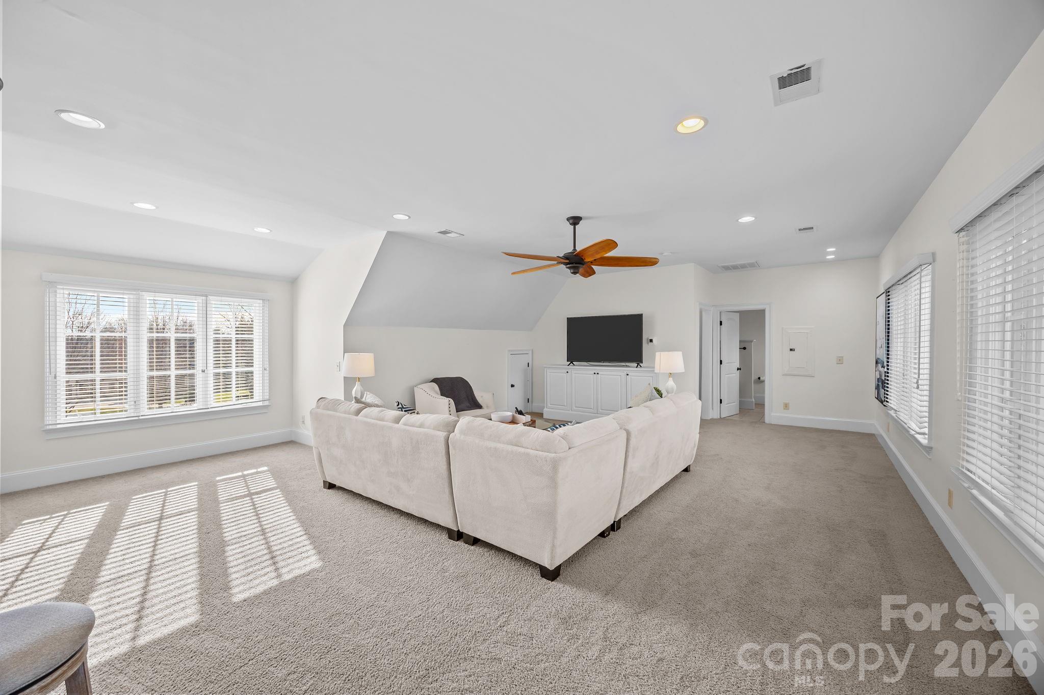252 Milford Circle