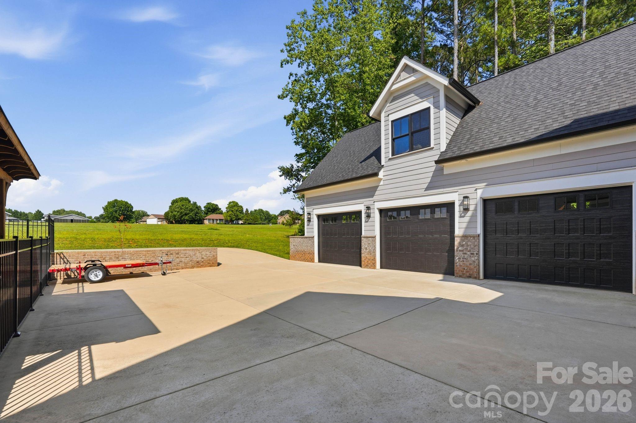 117 Doolittle Lane