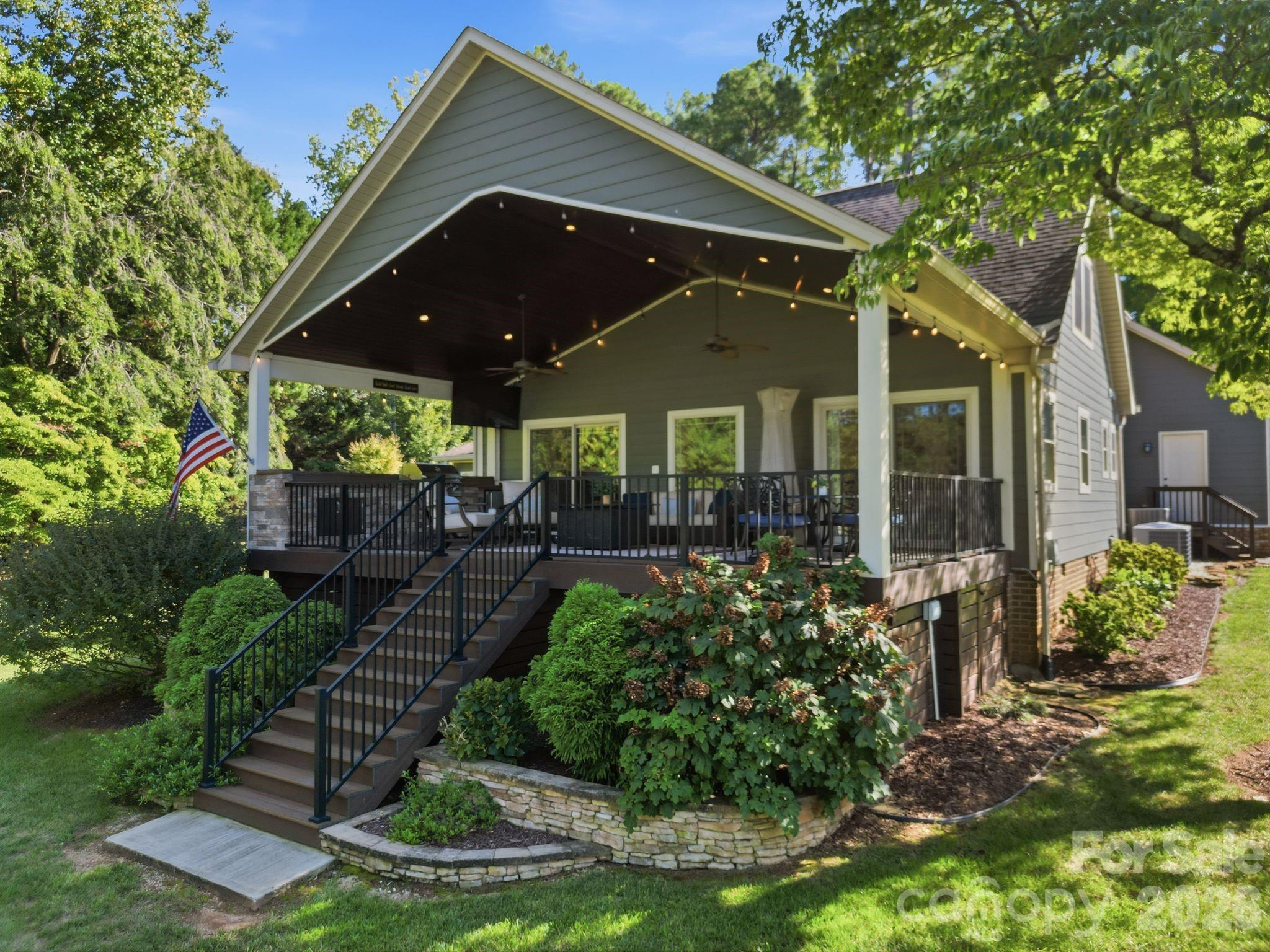 132 Lucent Lane