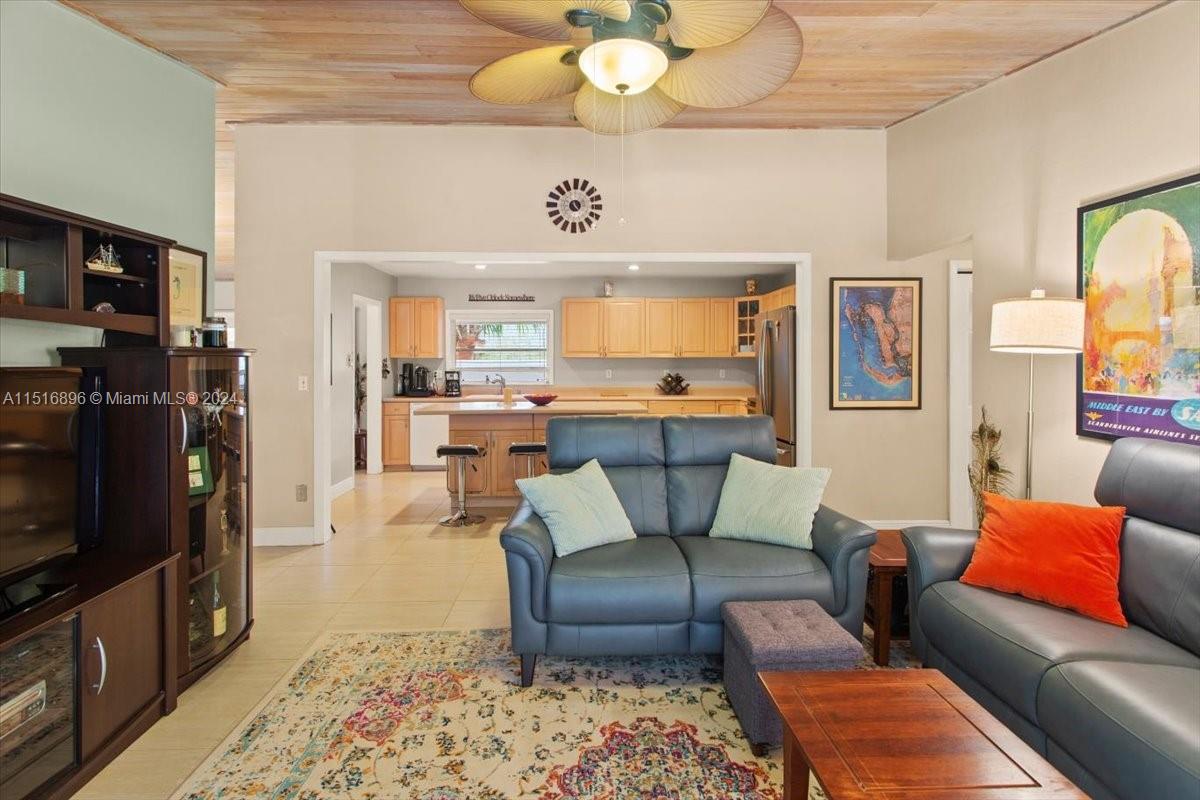18100 SW 88th Ct