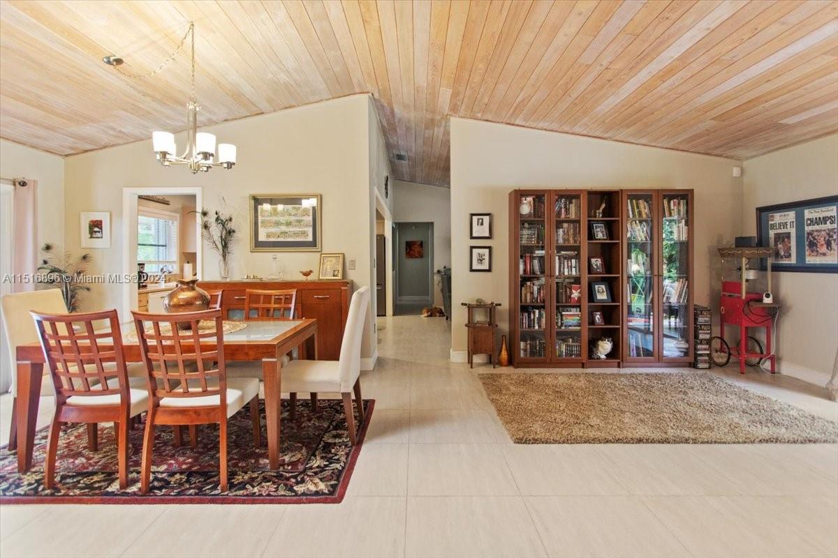 18100 SW 88th Ct