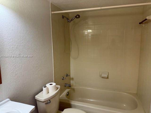 8560 SW 212th St # 306