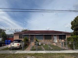 340 & 342 NW 35th Ave