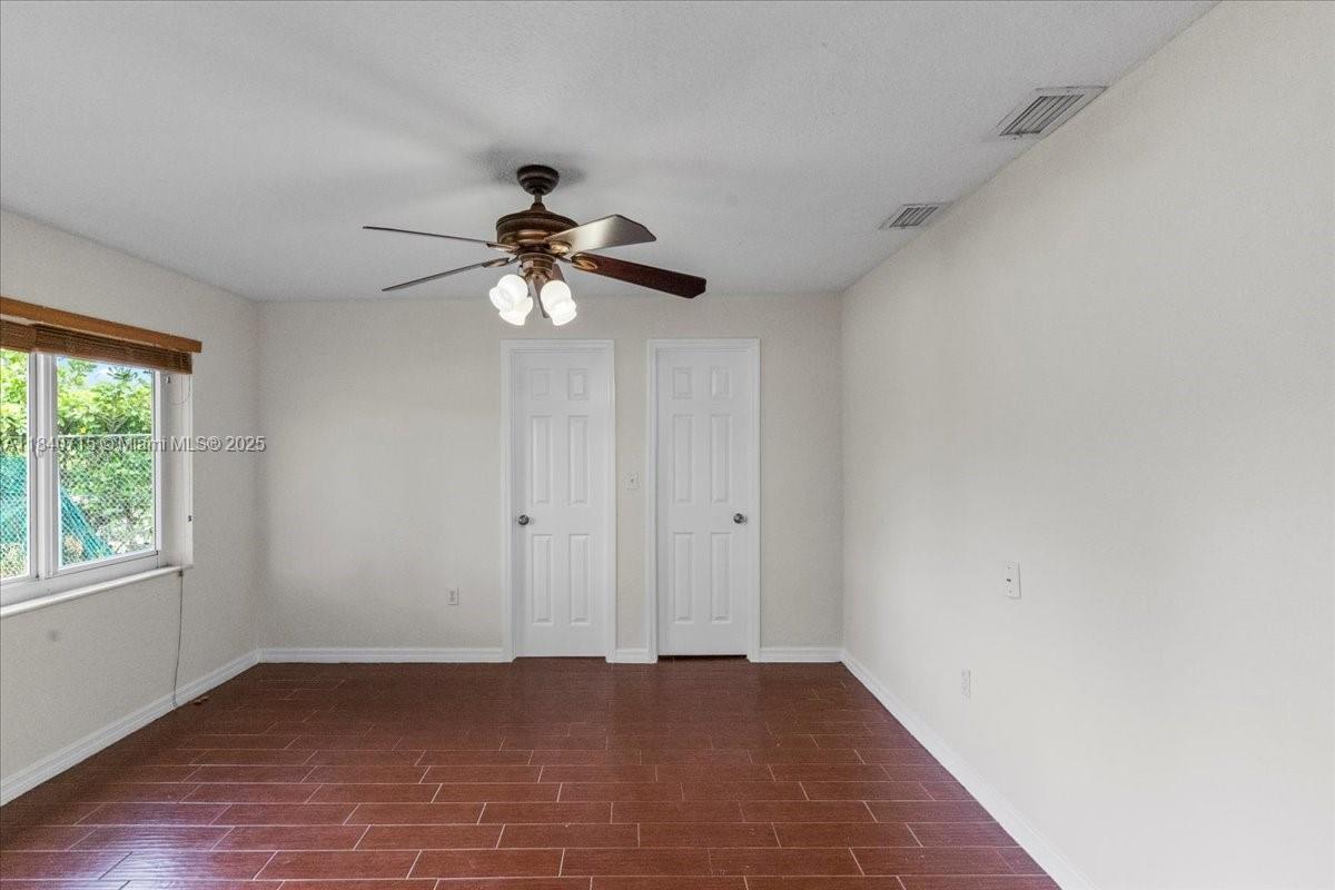 7700 SW 137th Ct