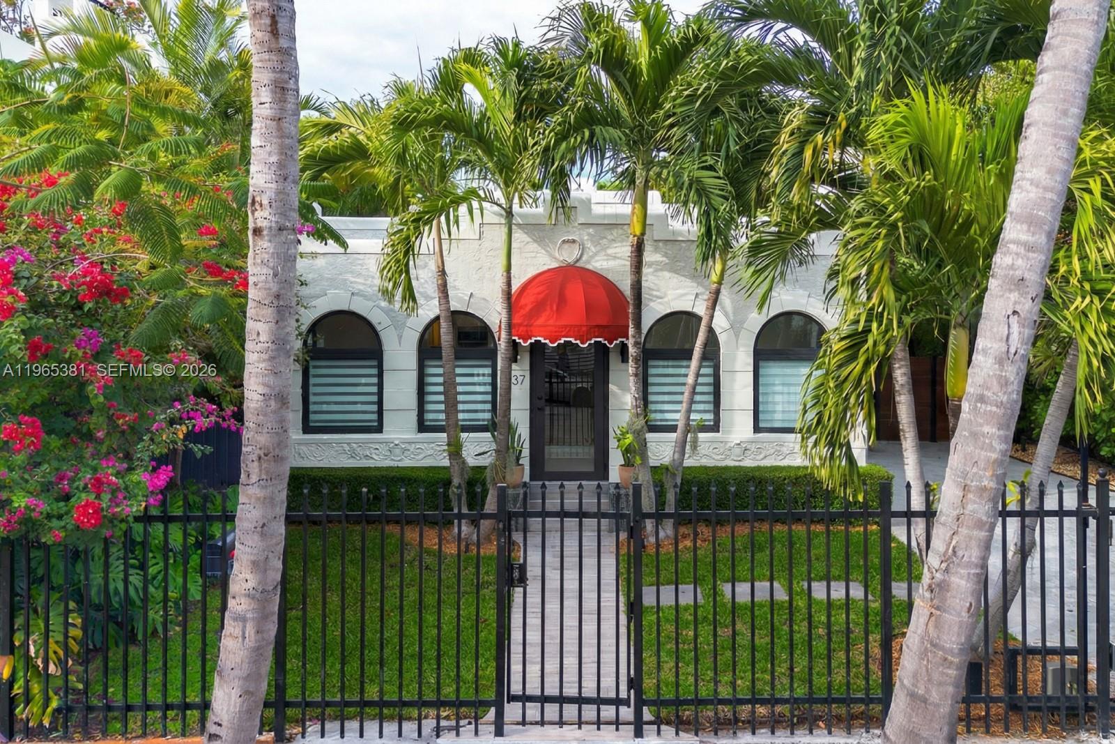 1737 SW 10th St