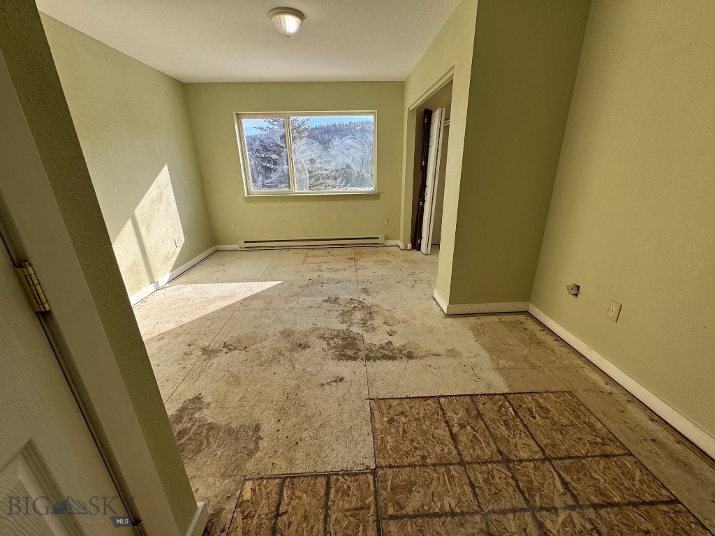 148 Candlelight Meadow