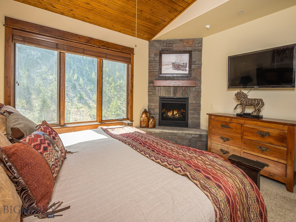 2A Summit View Drive 301A
