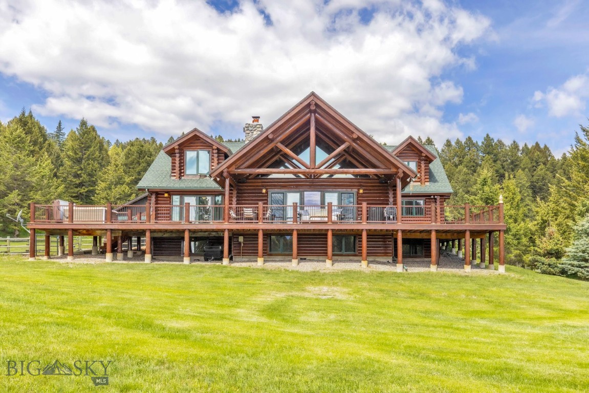 238 Great Gray Hollow