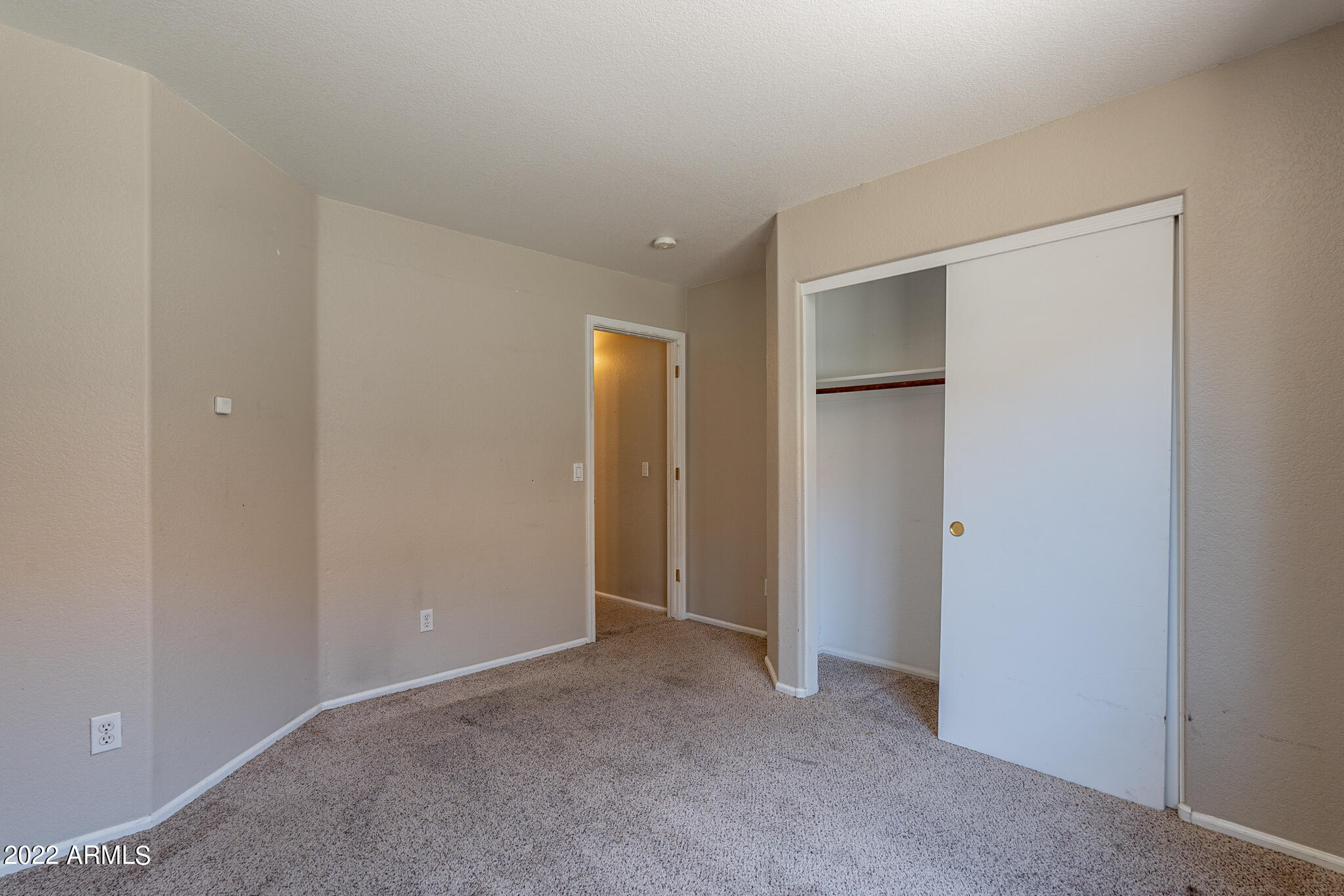 1331 E VERNOA Street Unit: 23